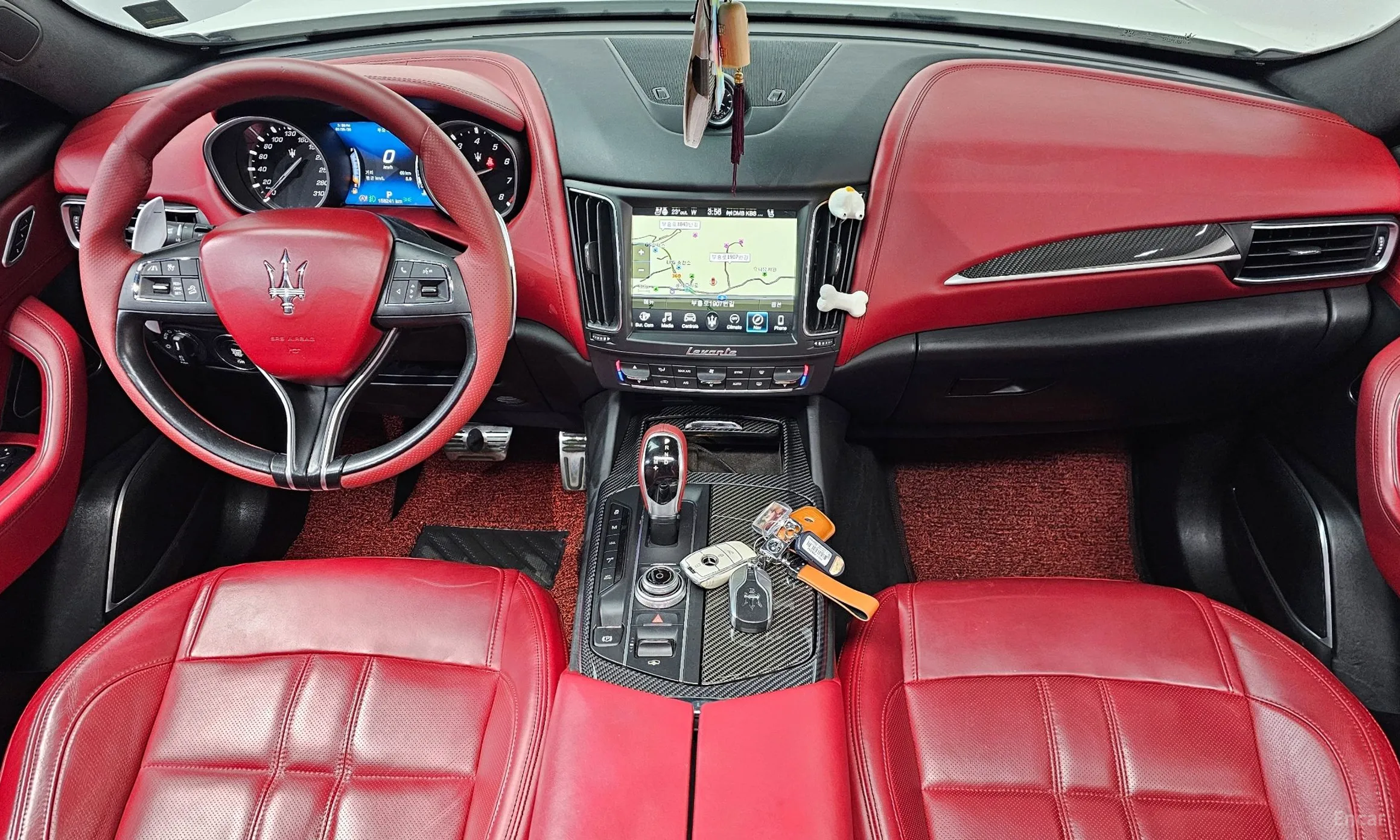 Maserati Levante превью 7
