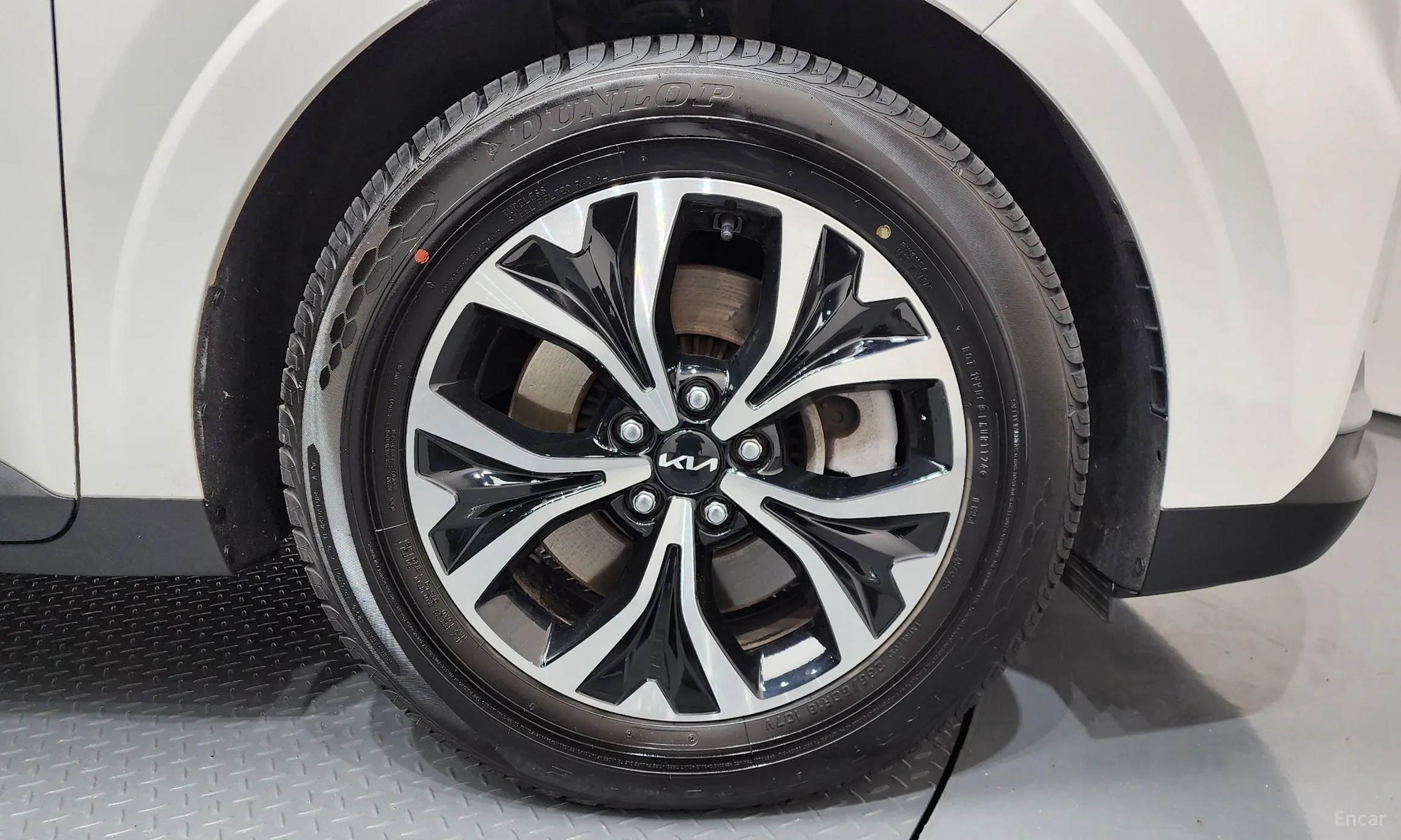 Kia Carnival Gen 4 превью 5