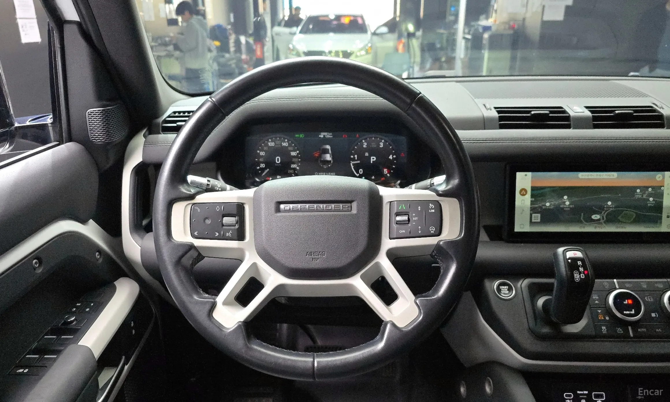 Land Rover Defender (L663) превью 14