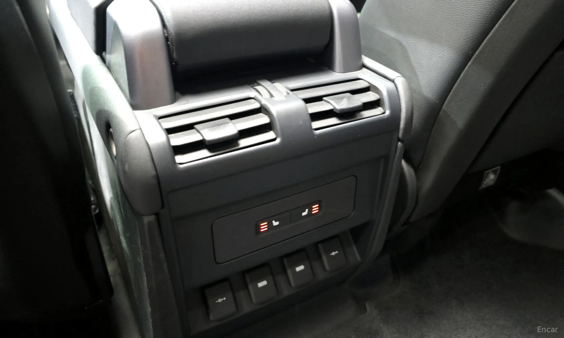 Land Rover Defender (L663) превью 18