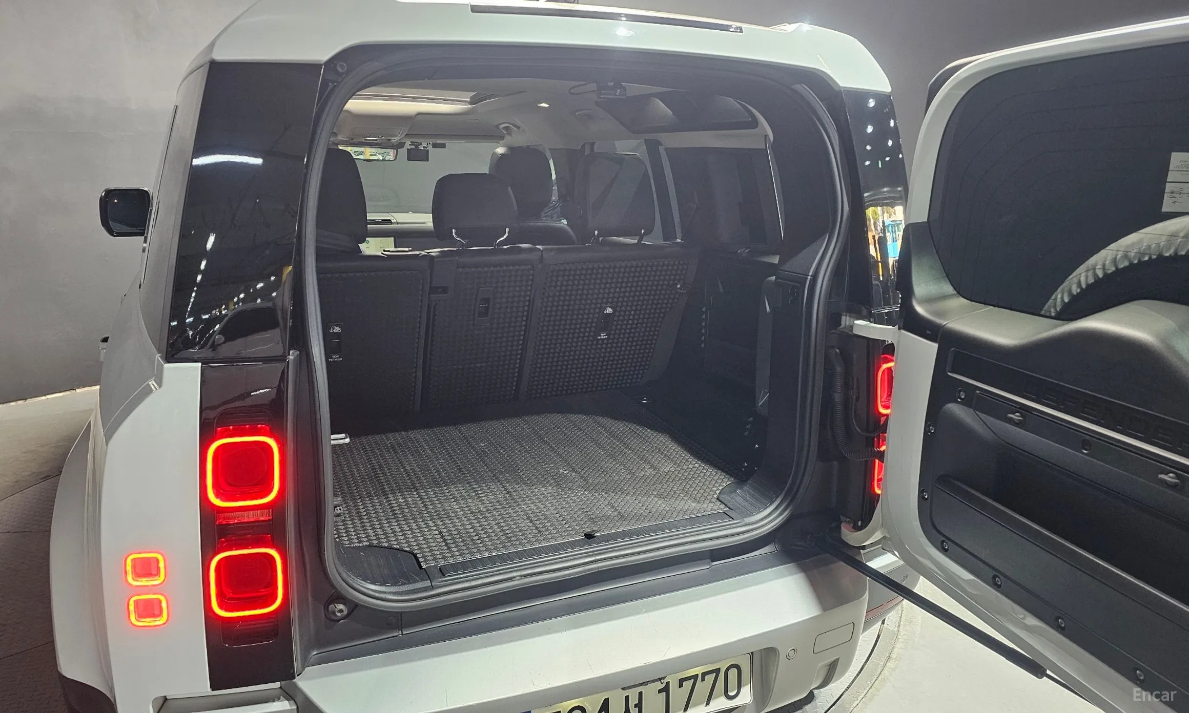 Land Rover Defender (L663) превью 20