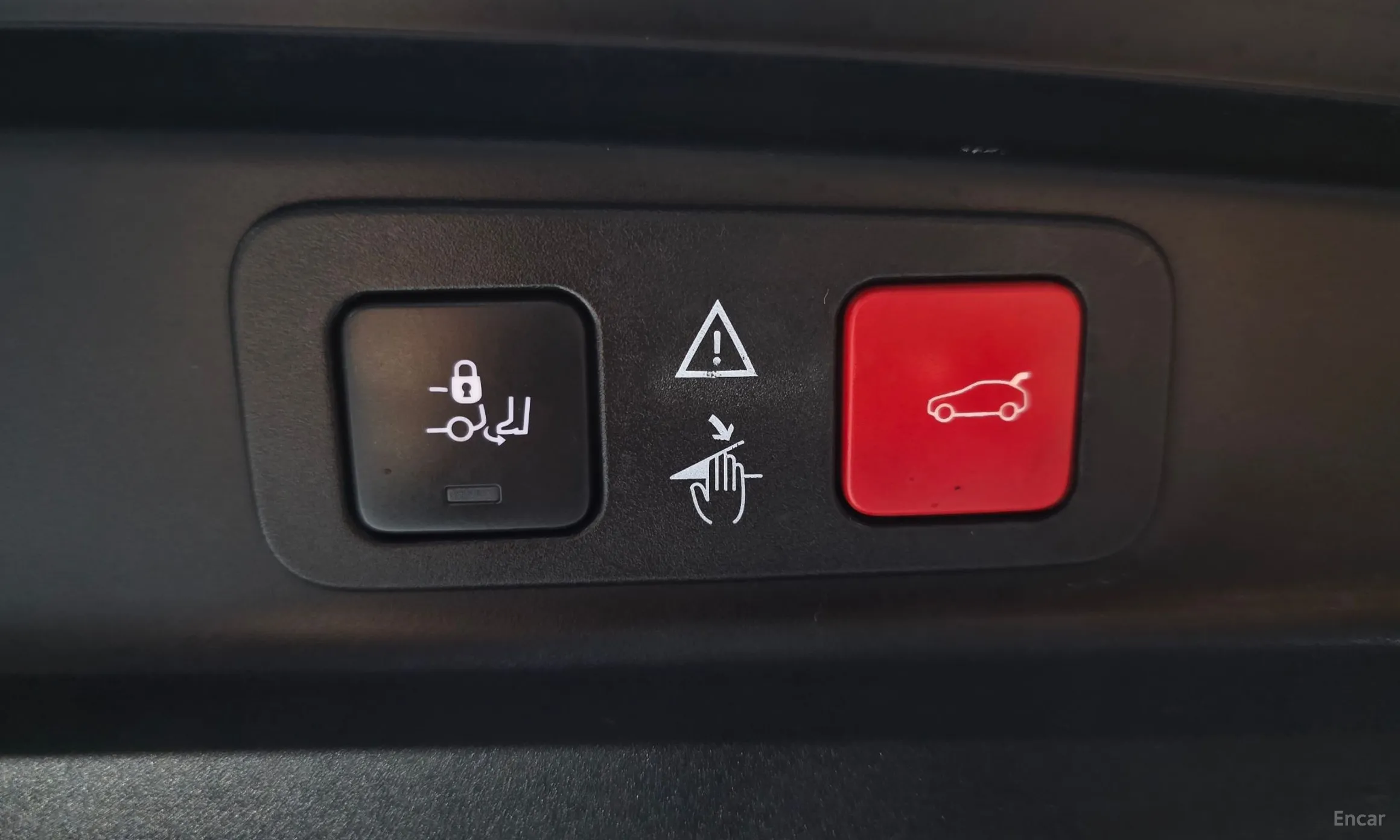 Peugeot 5008 2nd generation превью 20