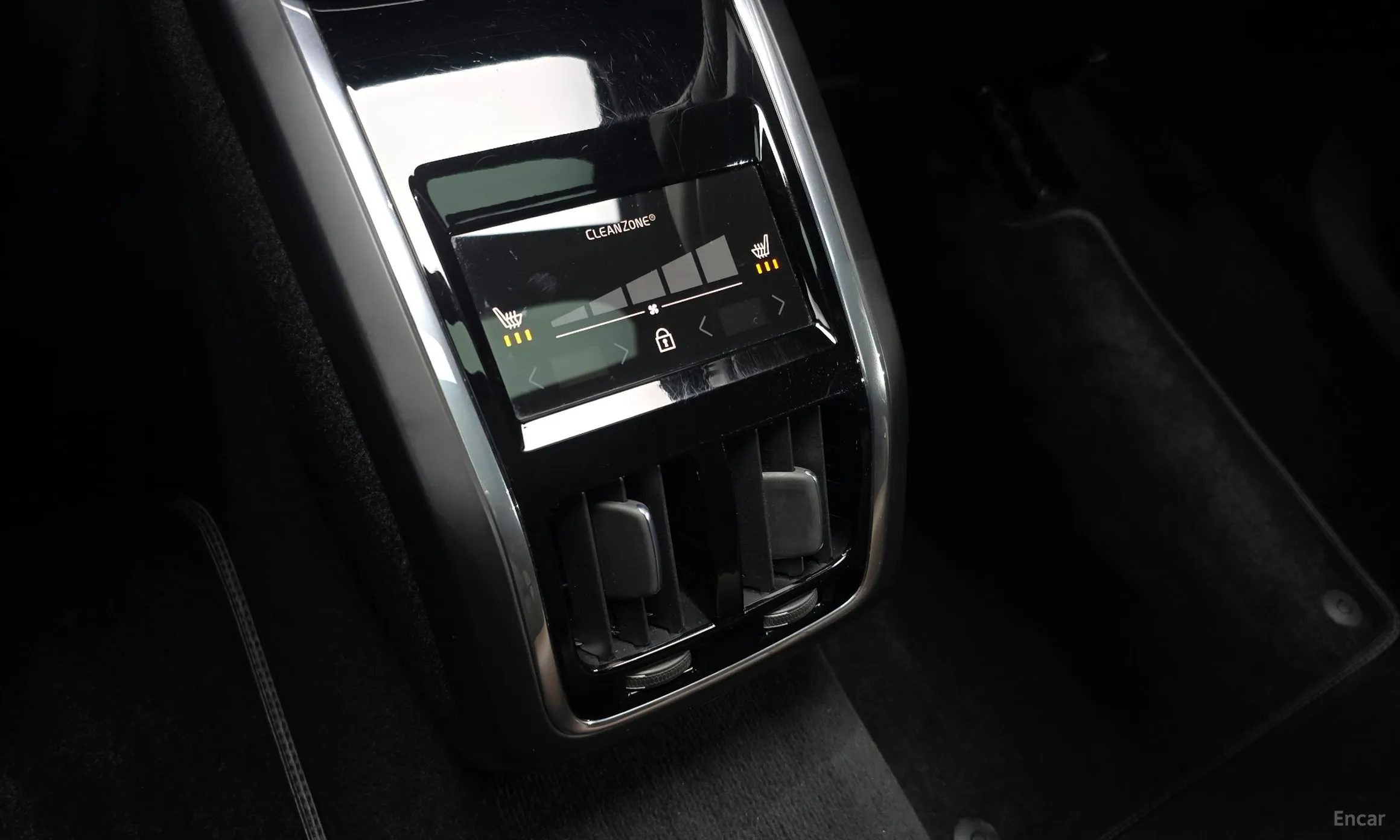 Volvo S90 превью 19