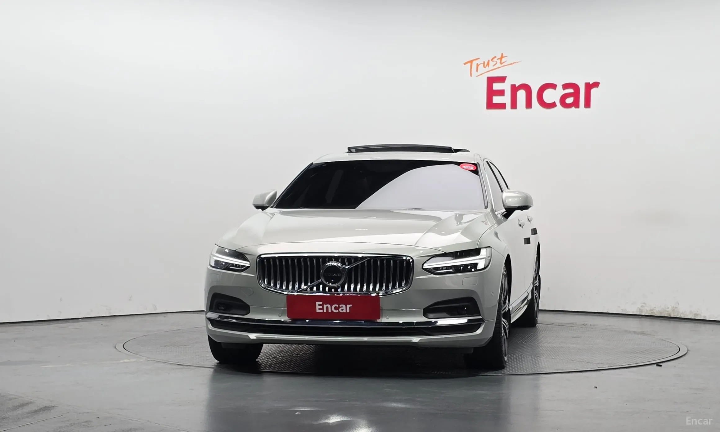 Volvo S90 превью 3