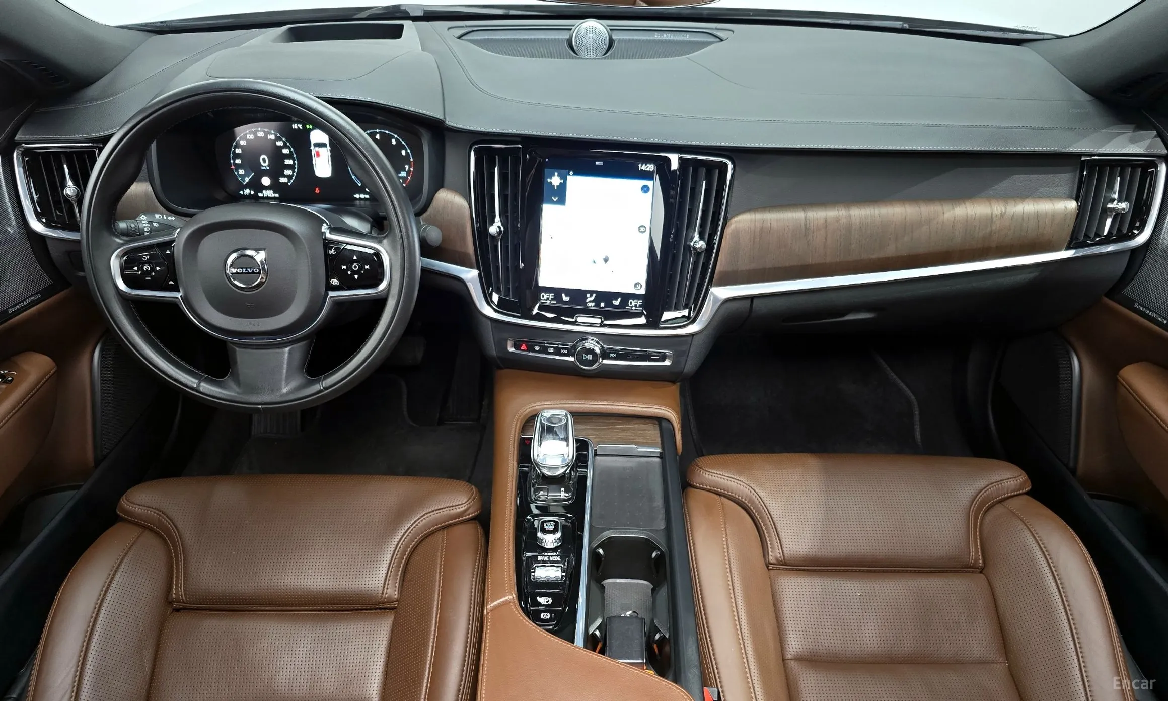 Volvo S90 превью 7