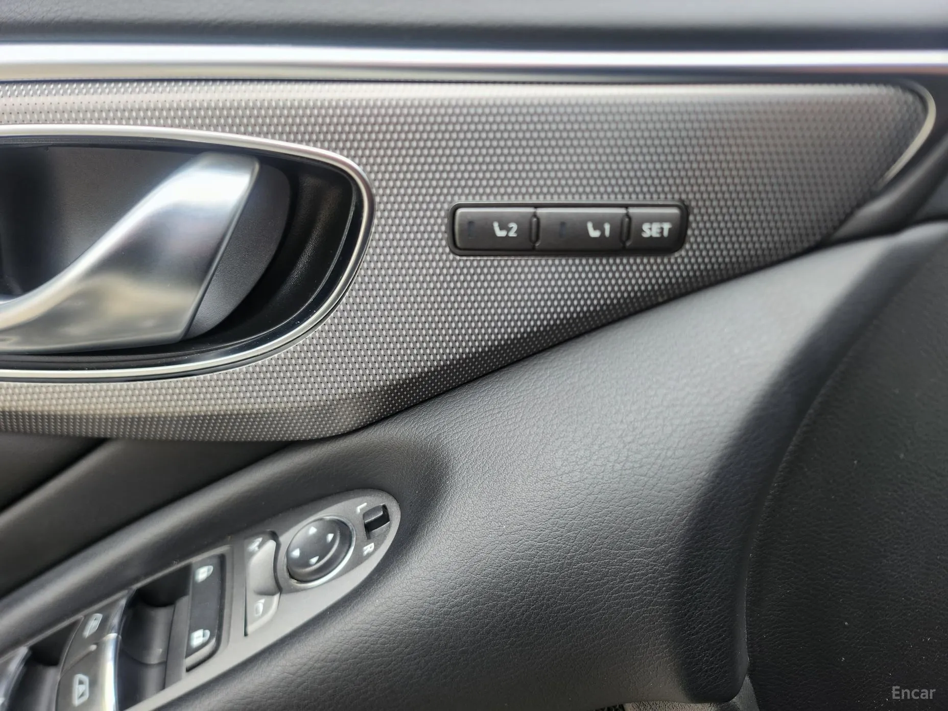 Infiniti Q50 превью 15