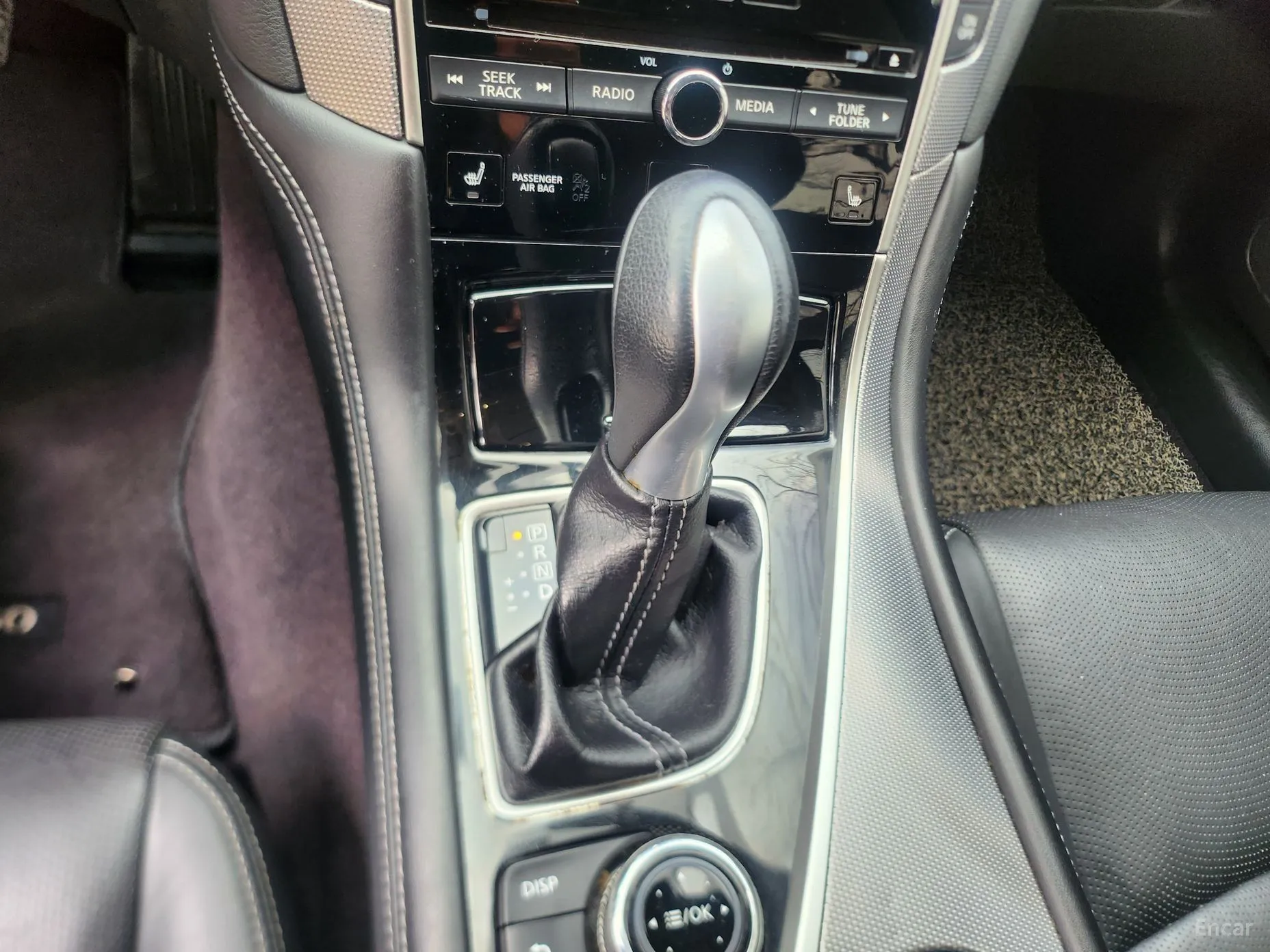 Infiniti Q50 превью 9