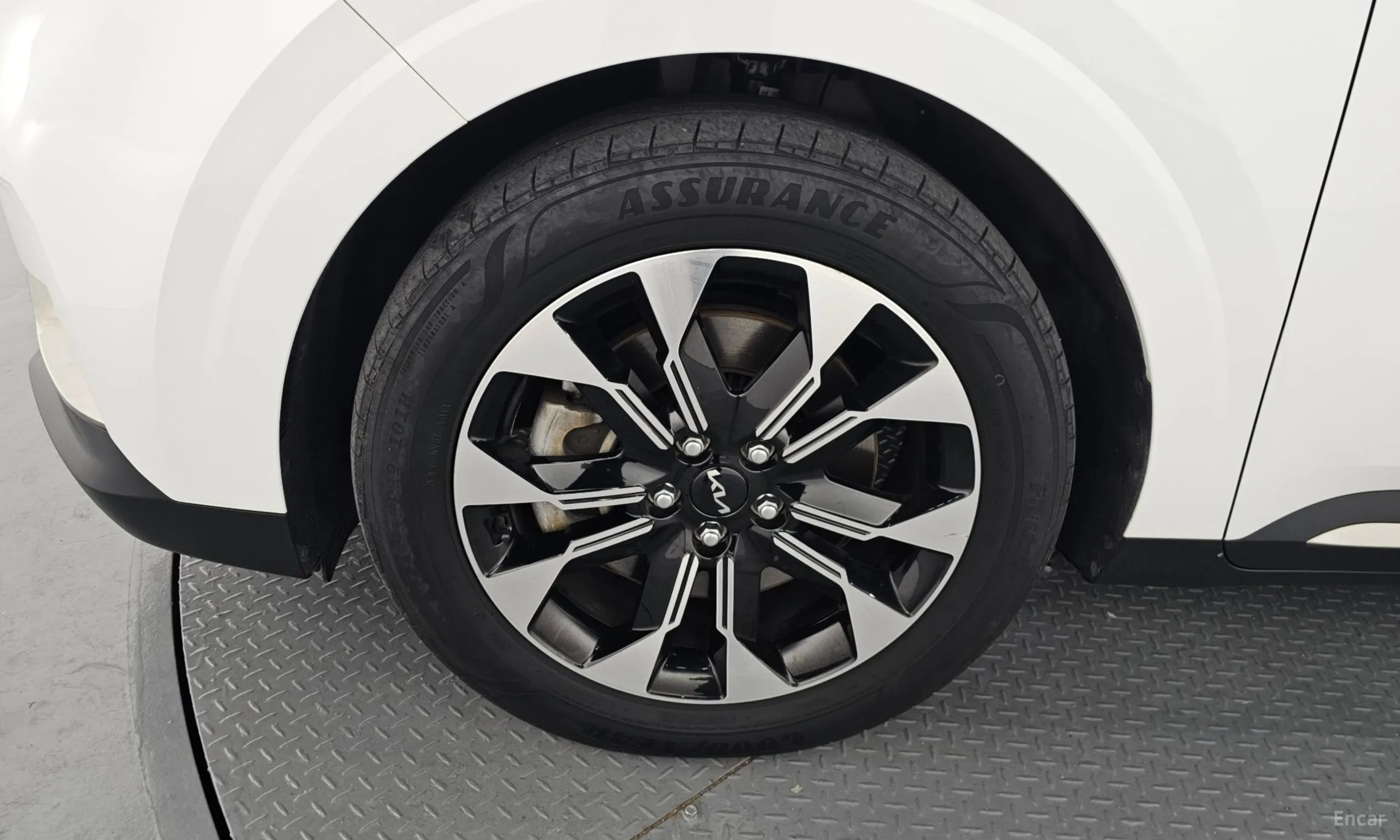 Kia Carnival Gen 4 превью 5