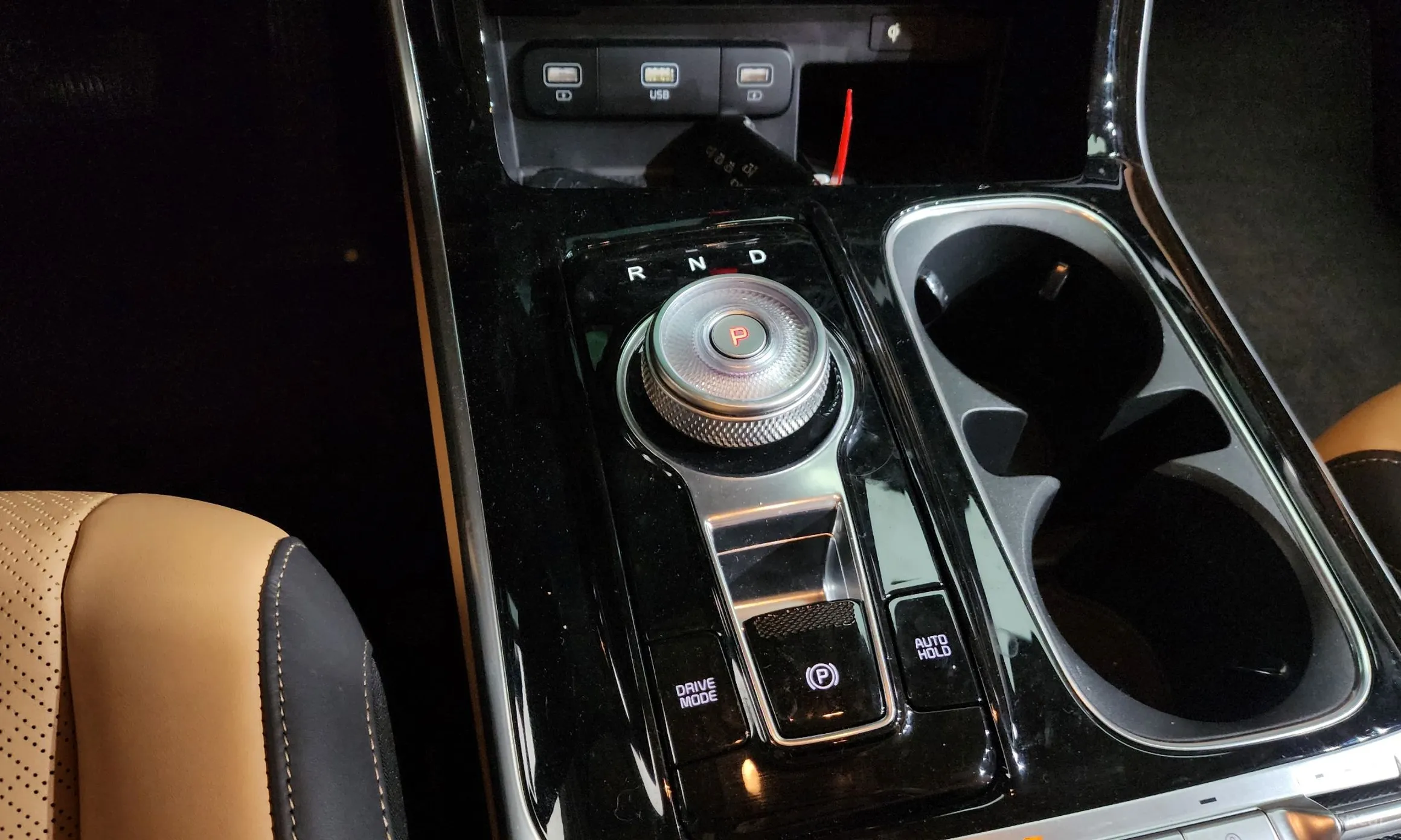 Kia Carnival Gen 4 превью 9