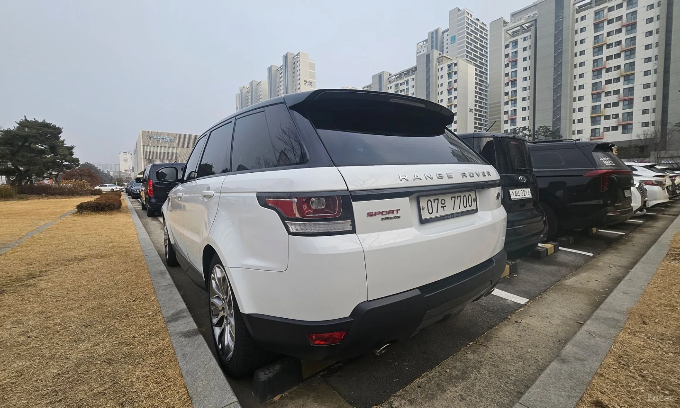 Land Rover Range Rover Sport 2nd Generation превью 6