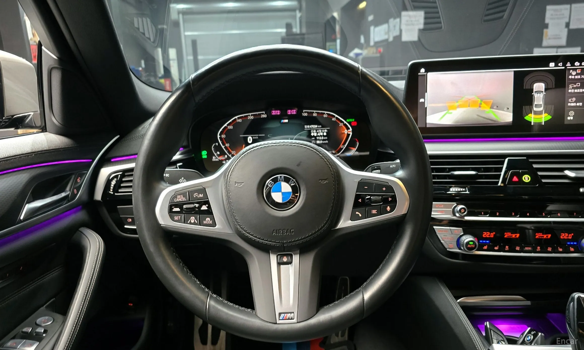 BMW 5 Series (G30) превью 14