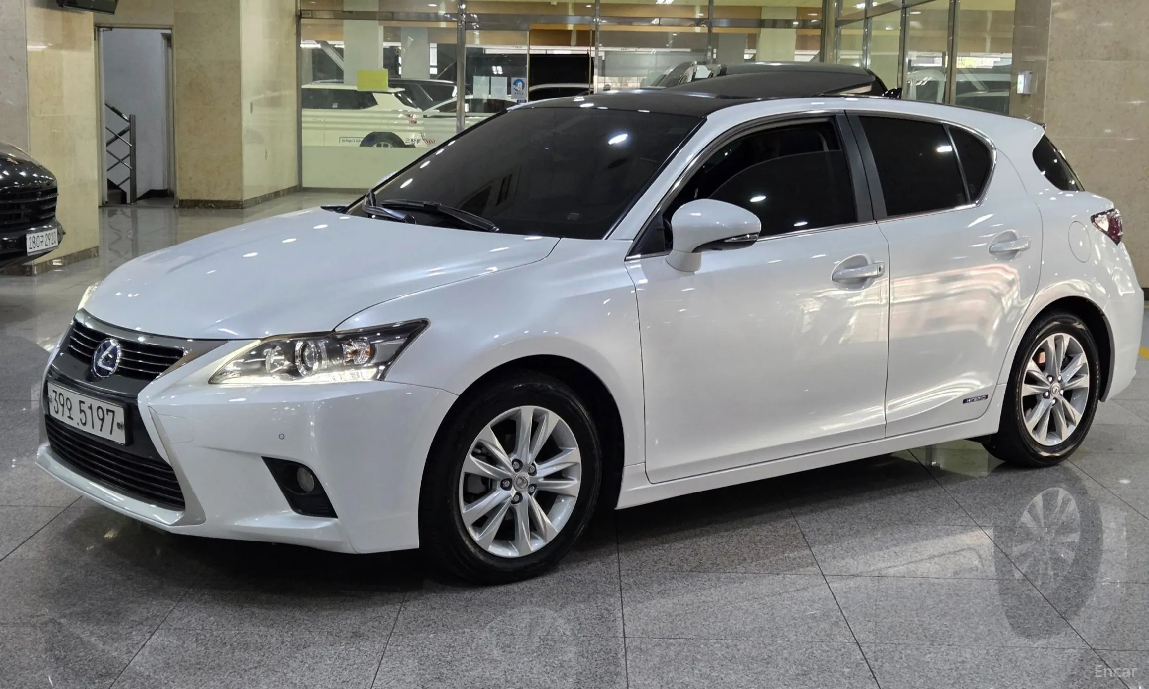Lexus CT200h