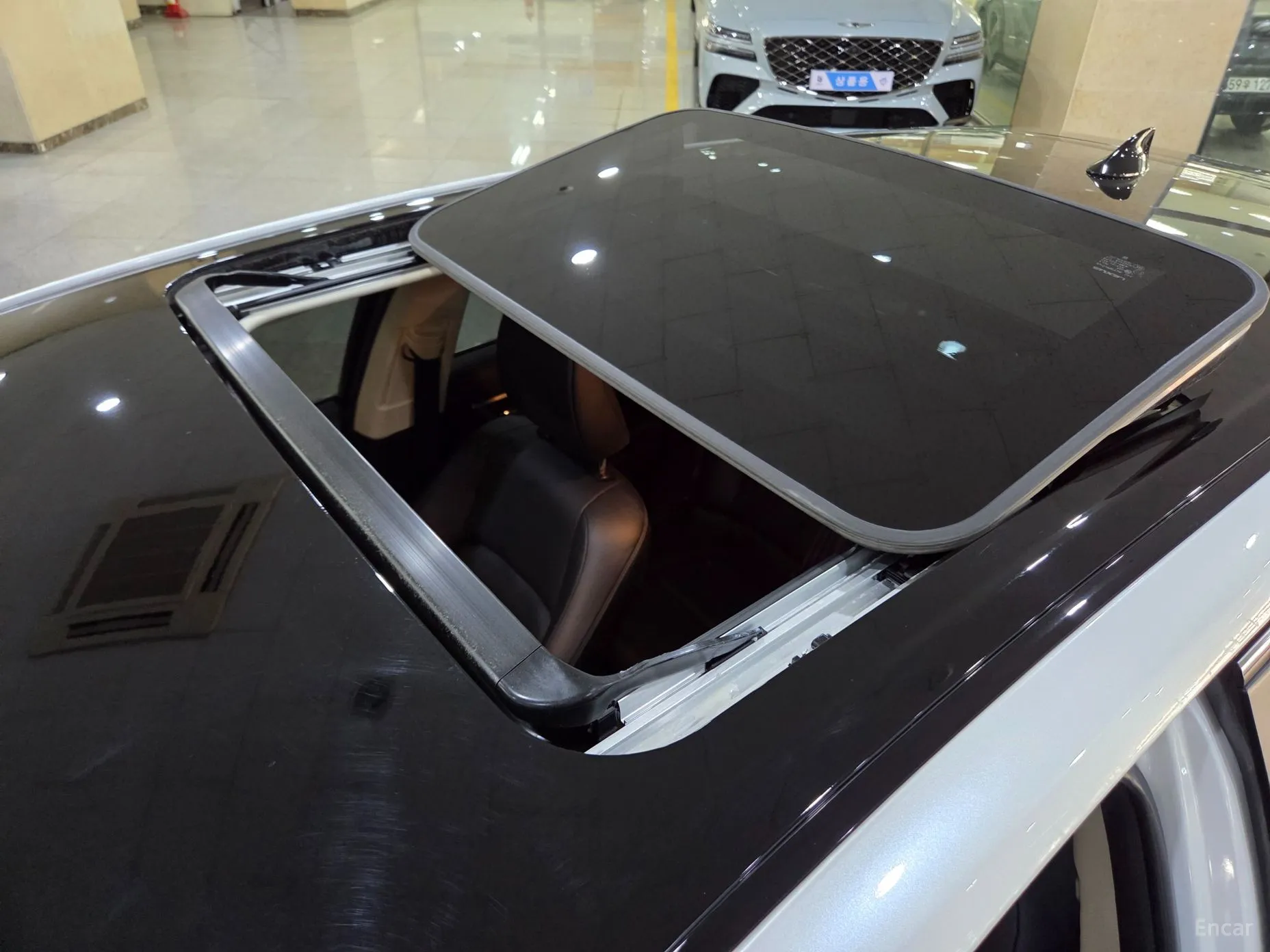Lexus CT200h превью 17