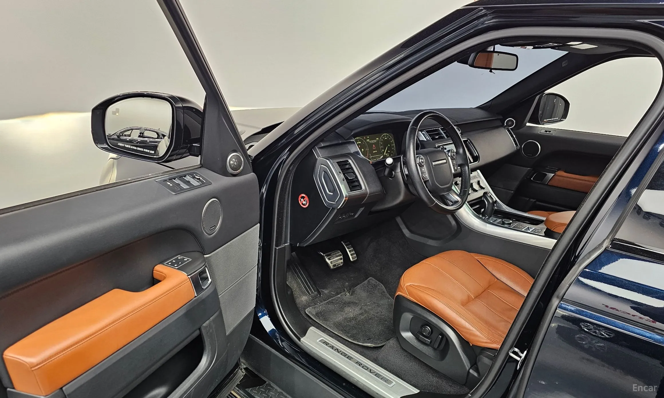 Land Rover Range Rover Sport 2nd Generation превью 10