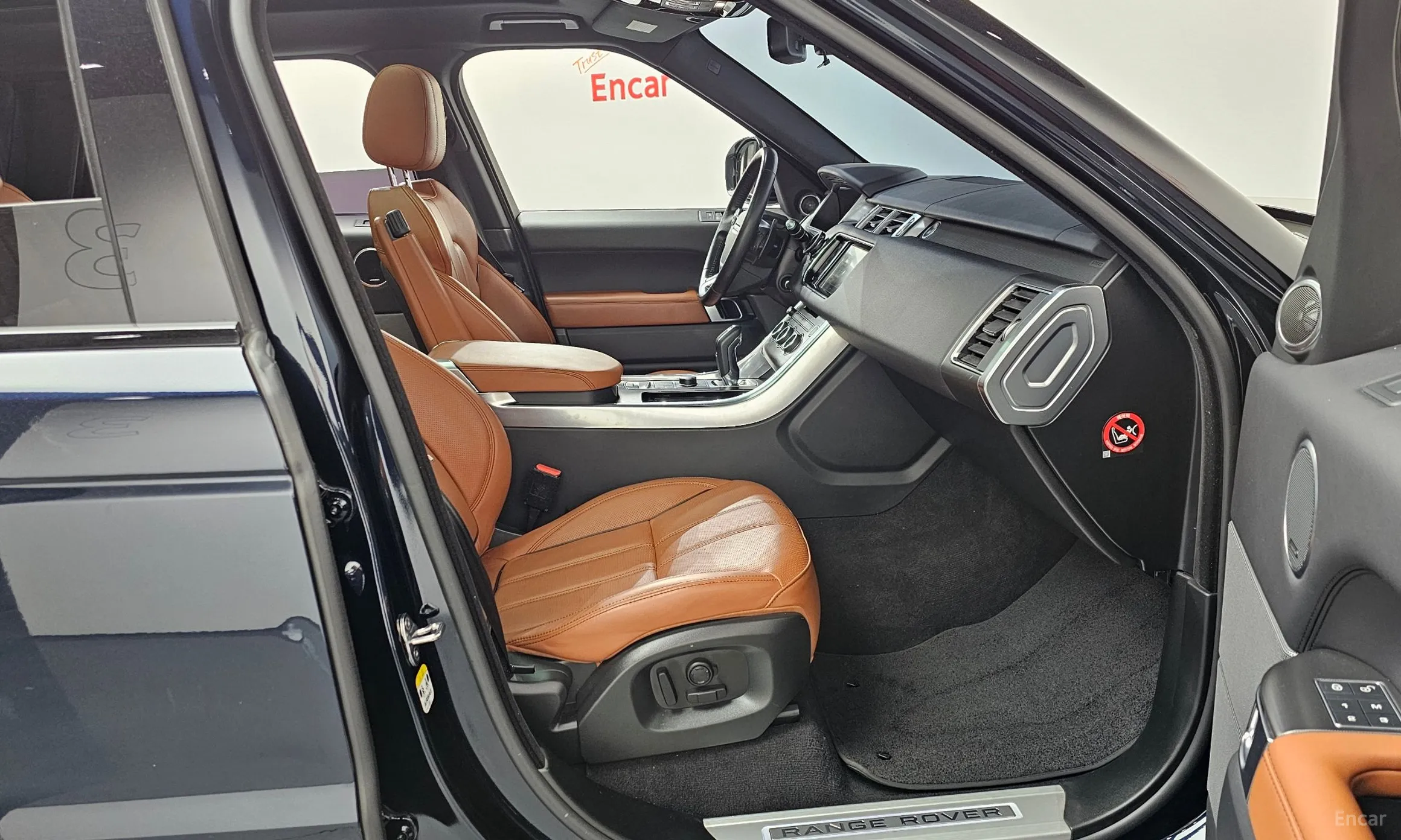 Land Rover Range Rover Sport 2nd Generation превью 11