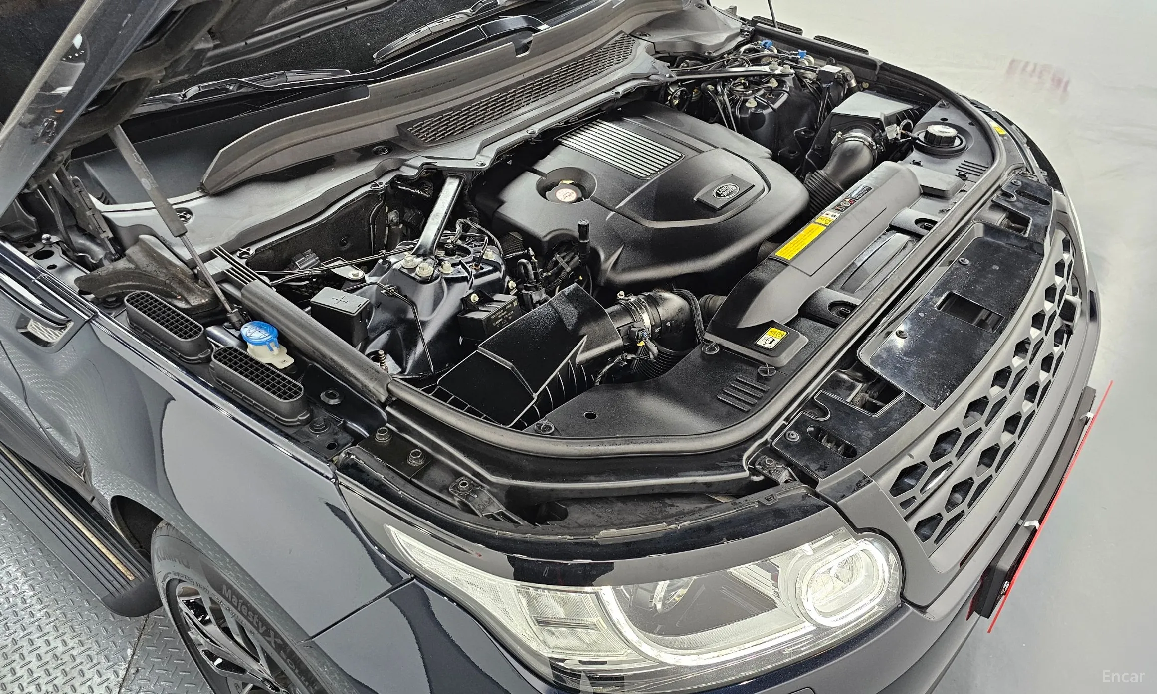 Land Rover Range Rover Sport 2nd Generation превью 6