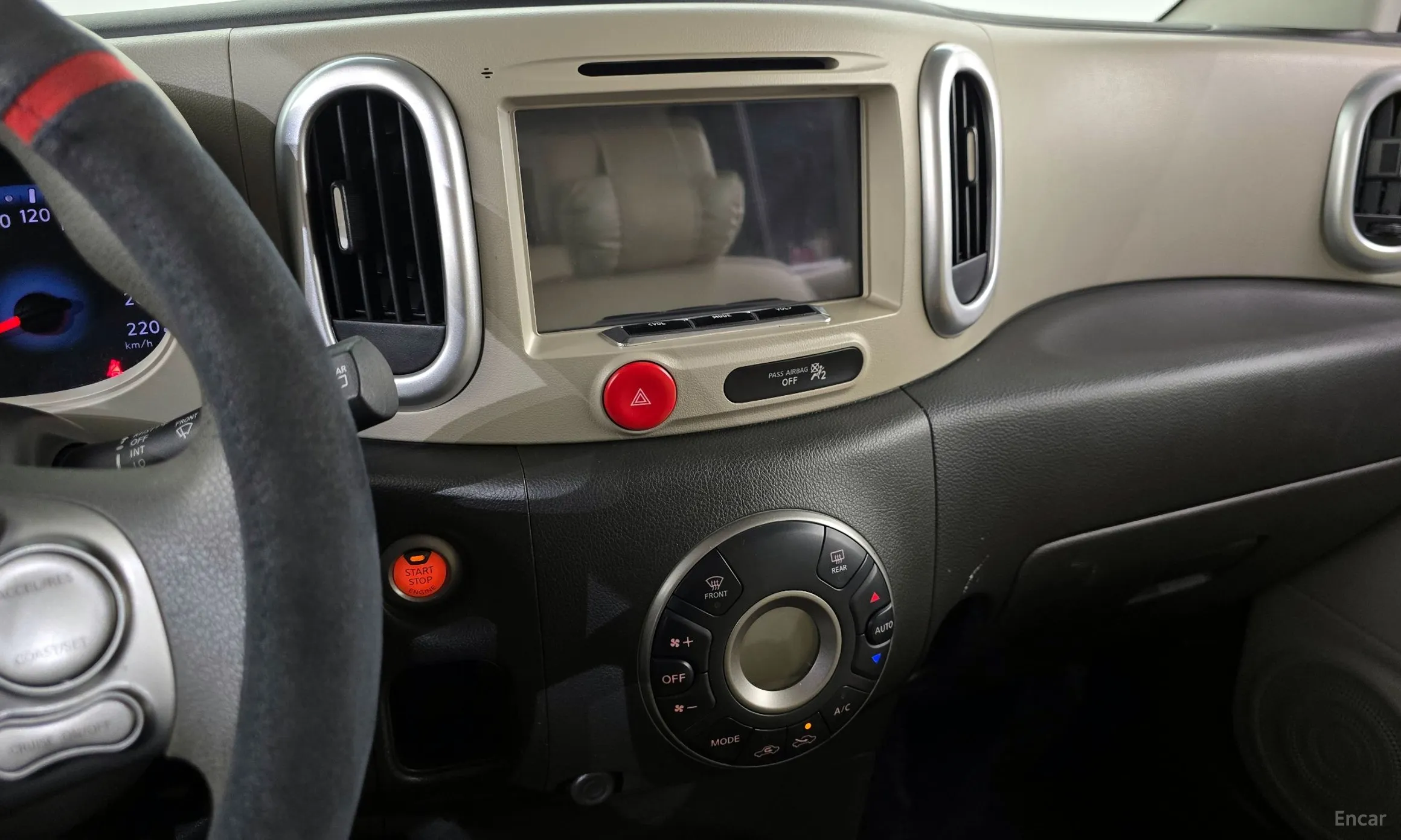 Nissan Cube превью 14
