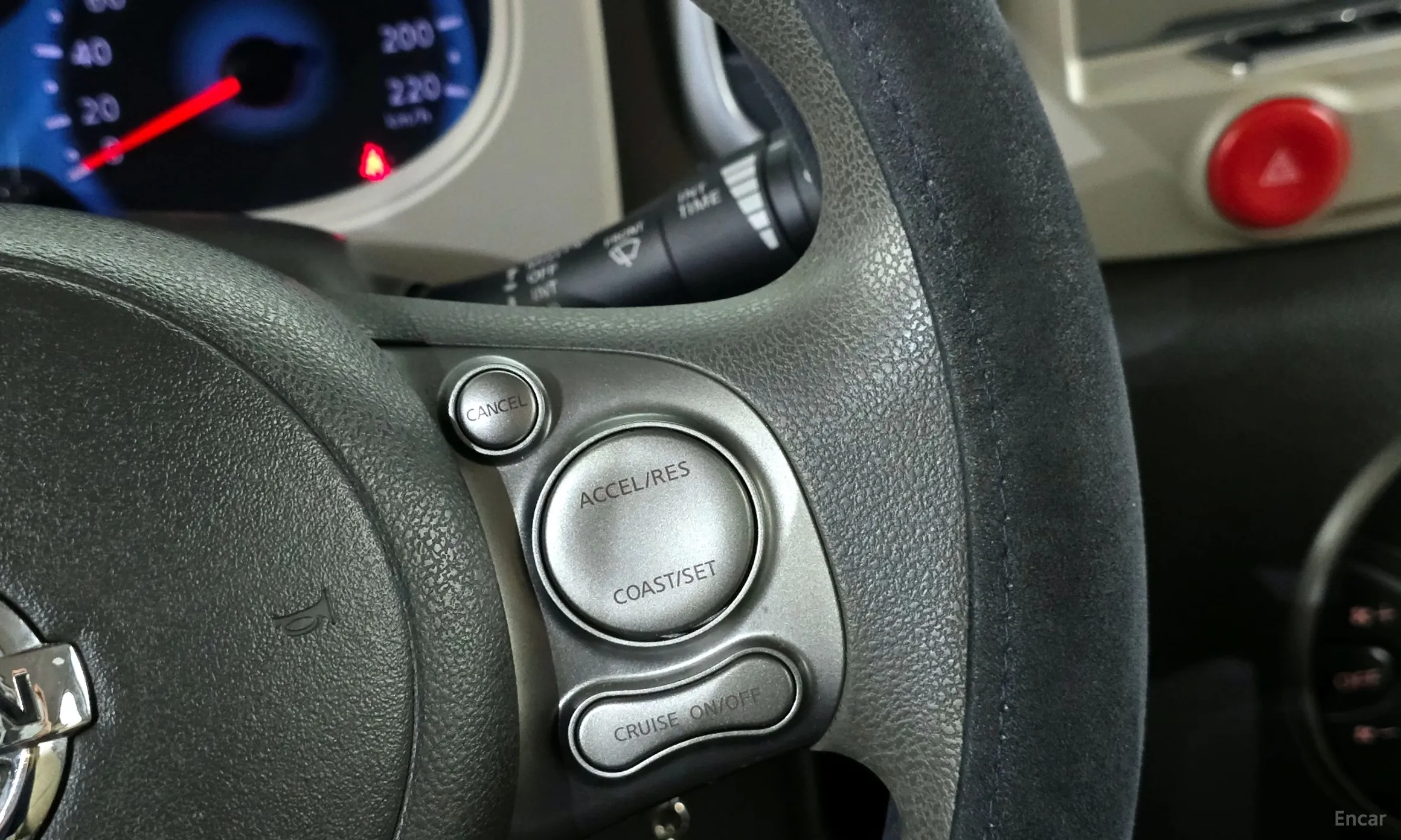 Nissan Cube превью 19