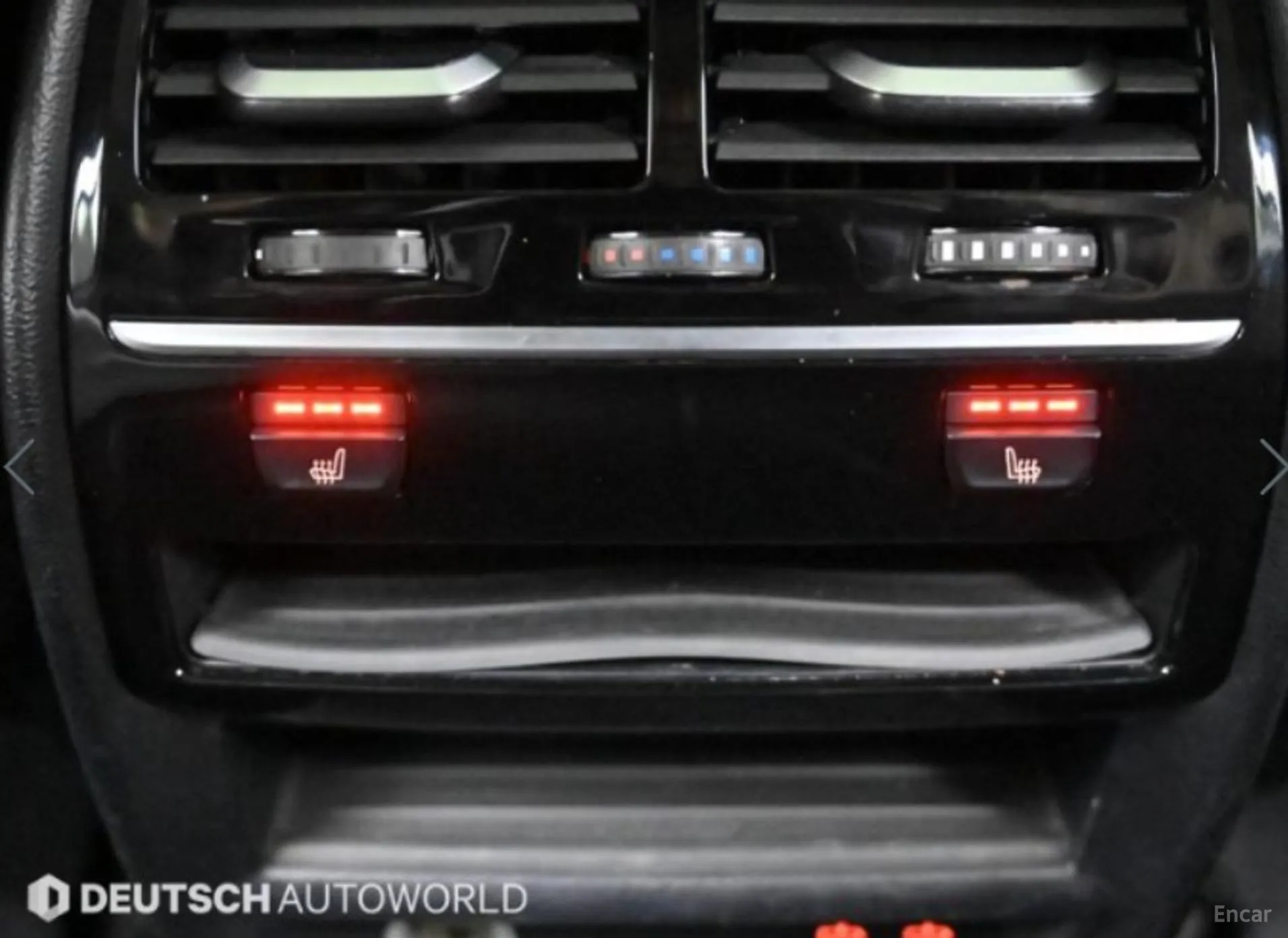 BMW 5 Series (G30) превью 15