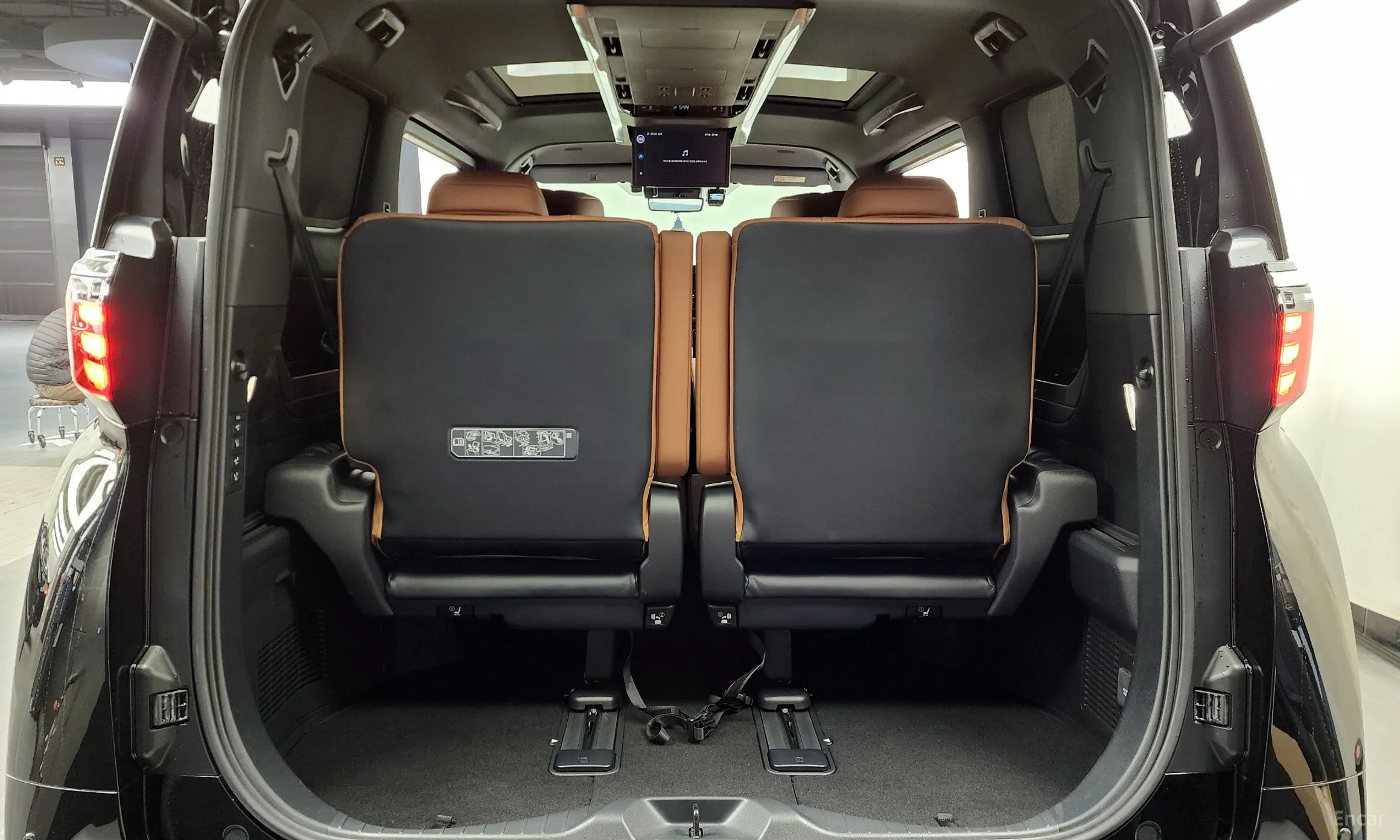 Toyota Alphard 4th Generation превью 20