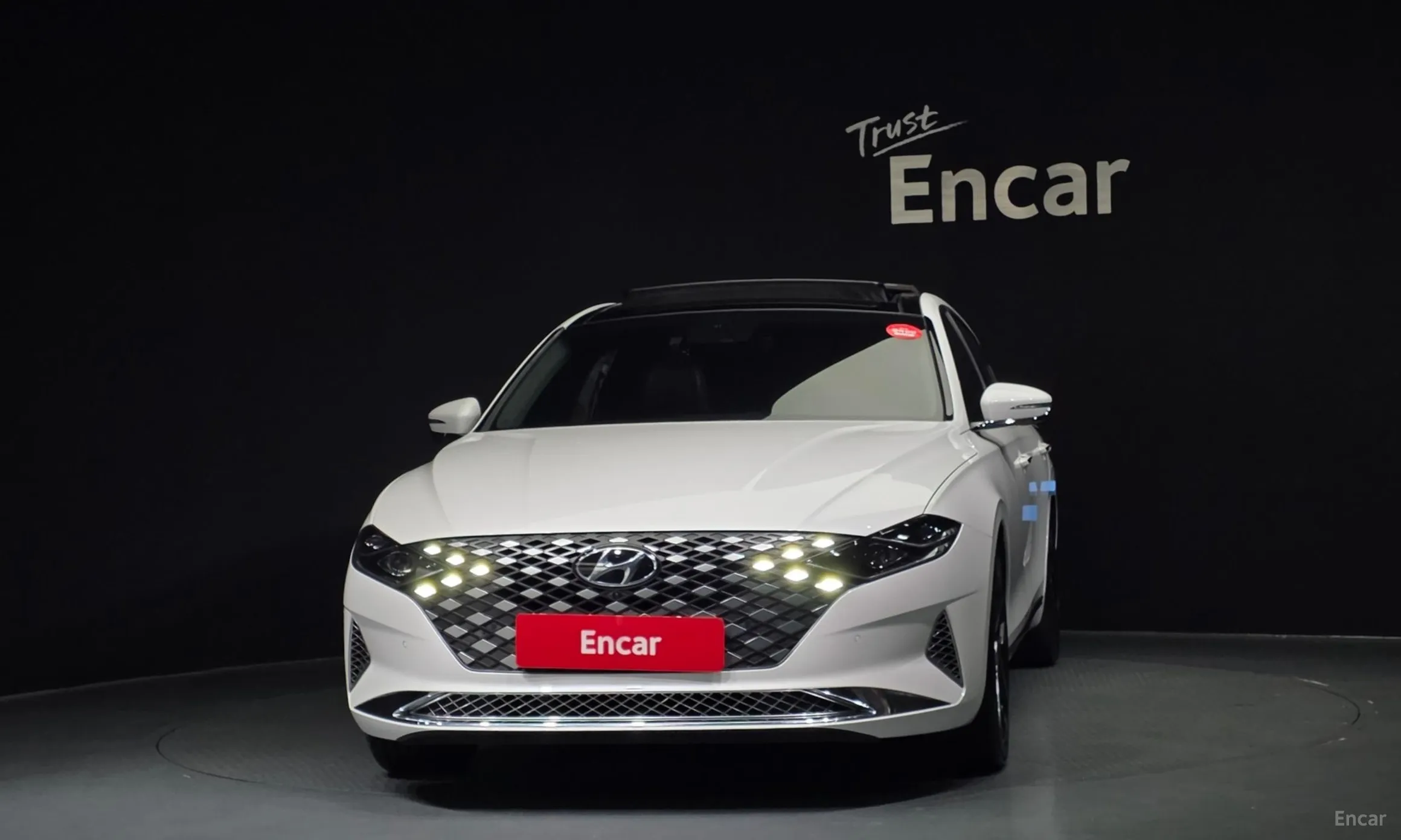 Hyundai Grandeur IG превью 3