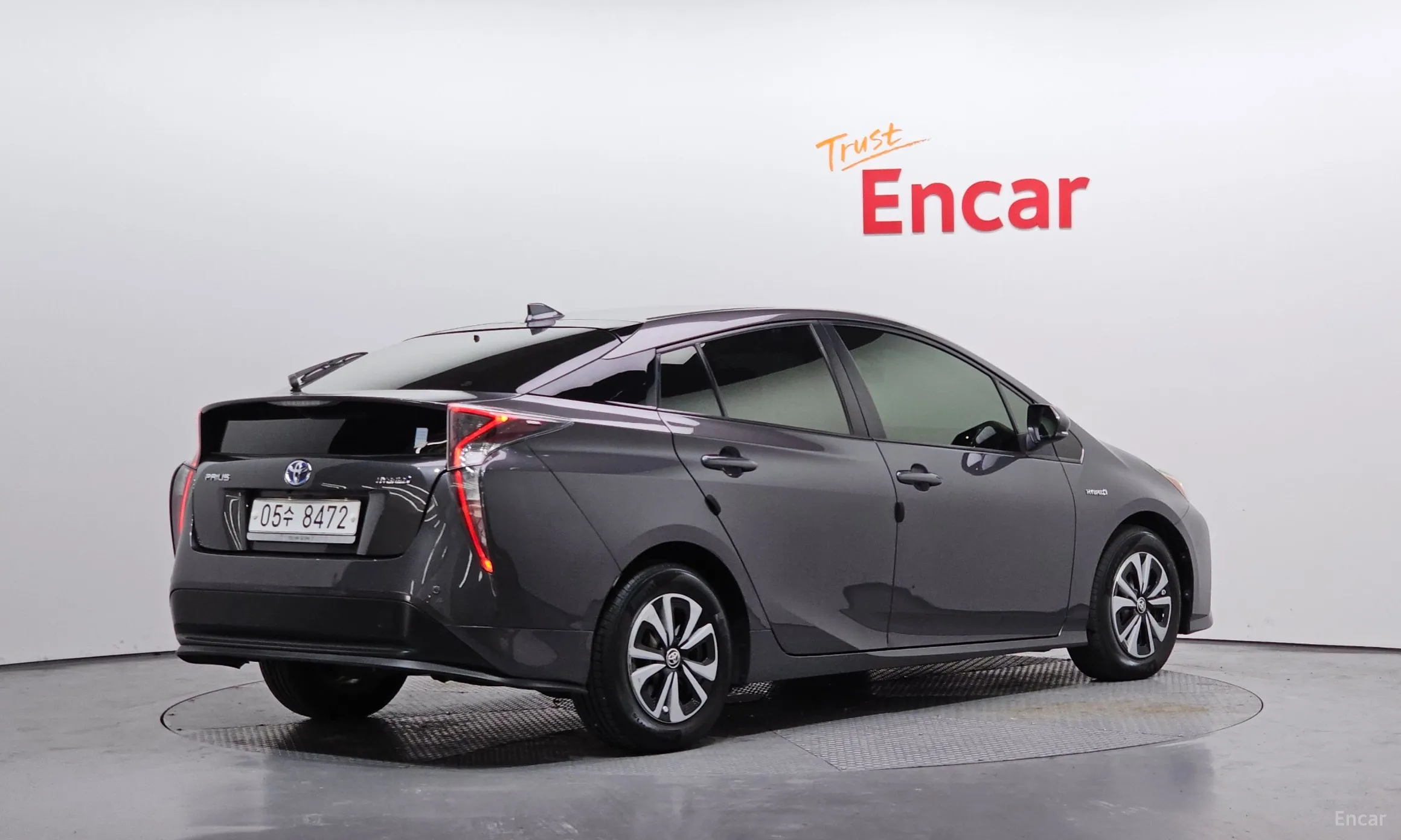 Toyota Prius 4th Generation превью 2