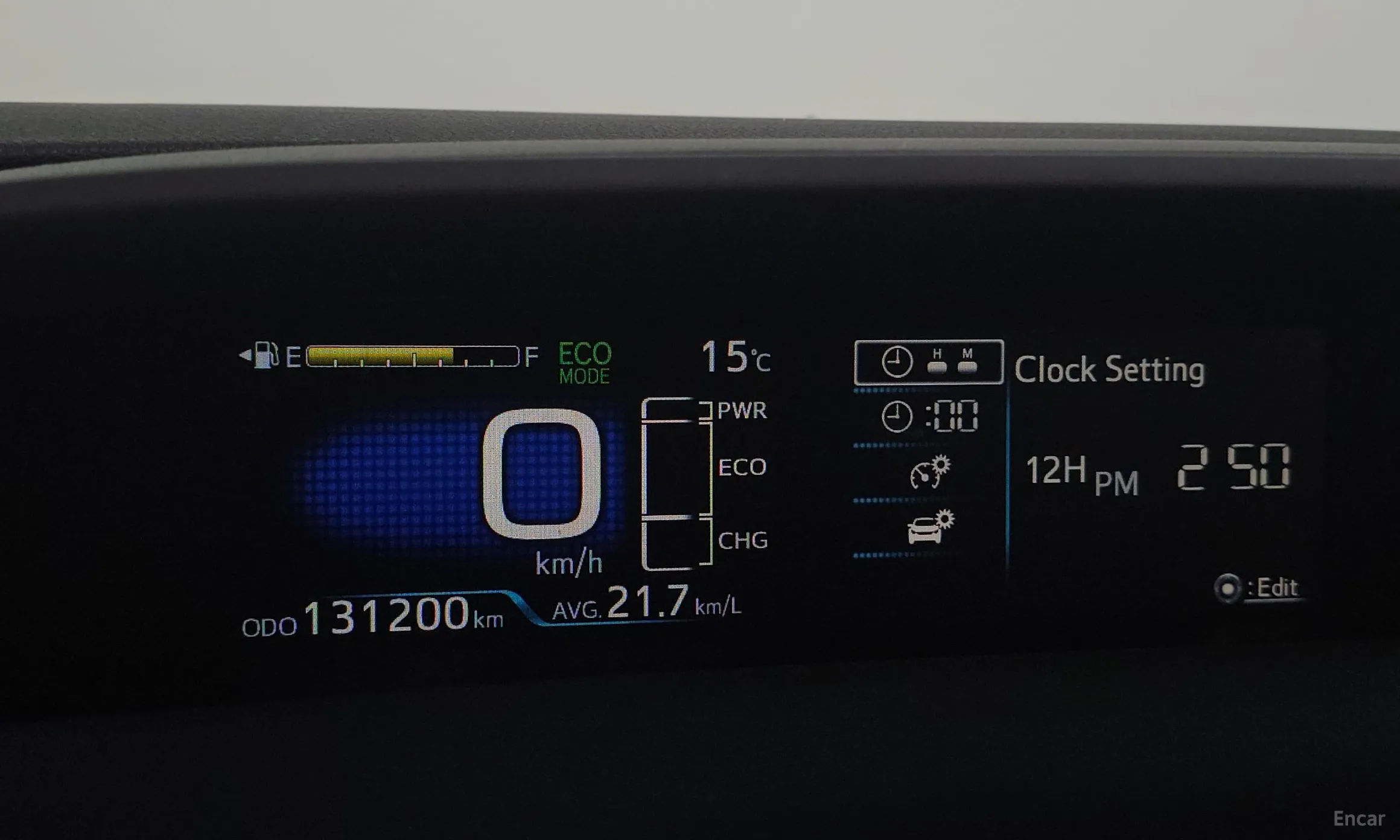 Toyota Prius 4th Generation превью 8