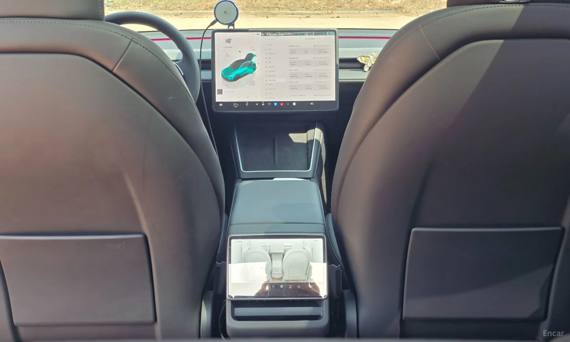 Tesla Model Y превью 13