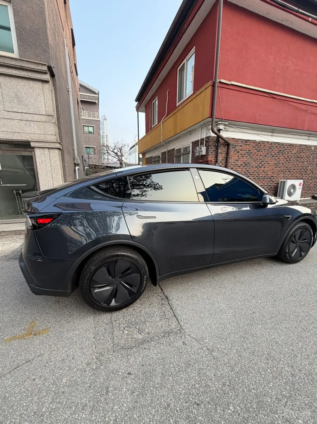 Tesla Model Y превью 5