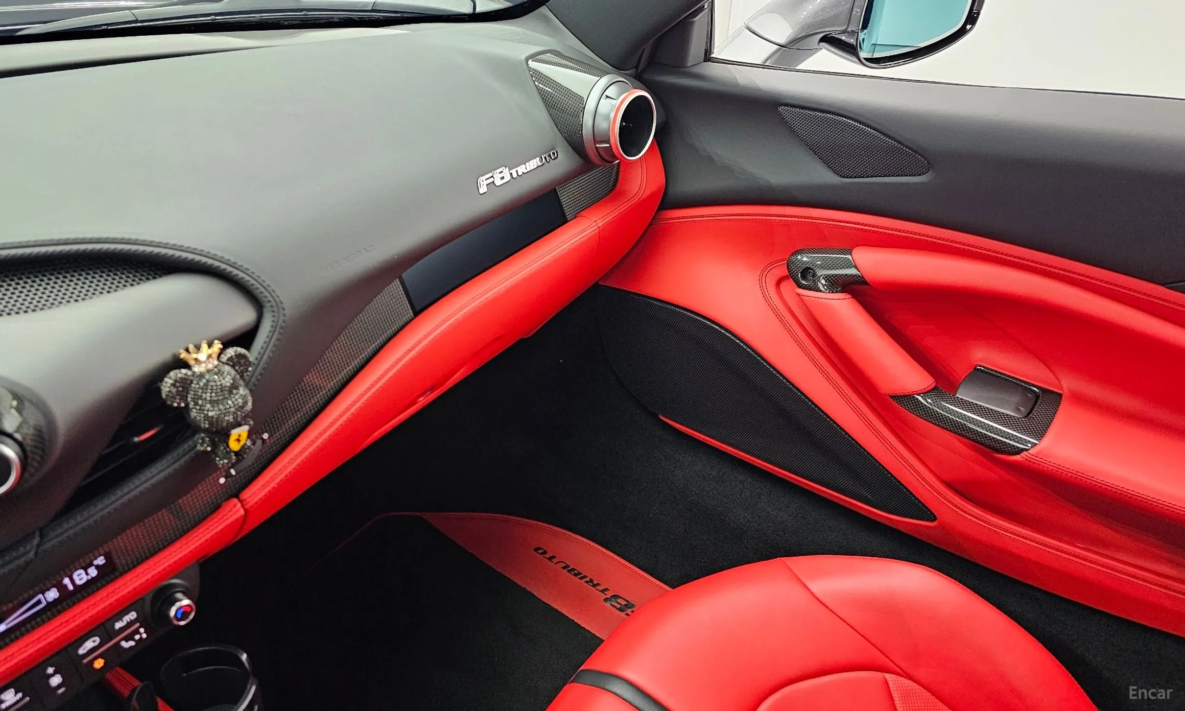 Ferrari F8 Tributo превью 15