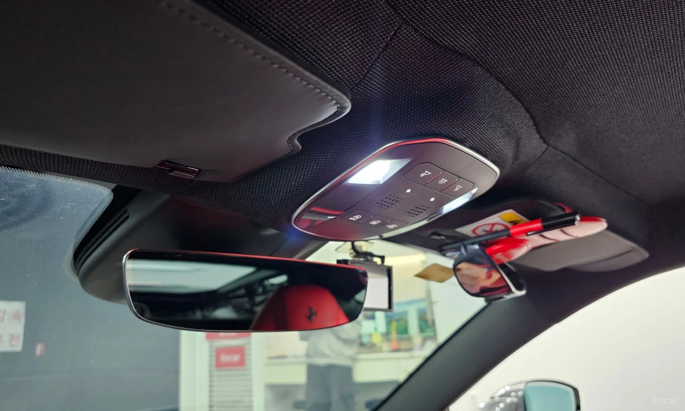 Ferrari F8 Tributo превью 18