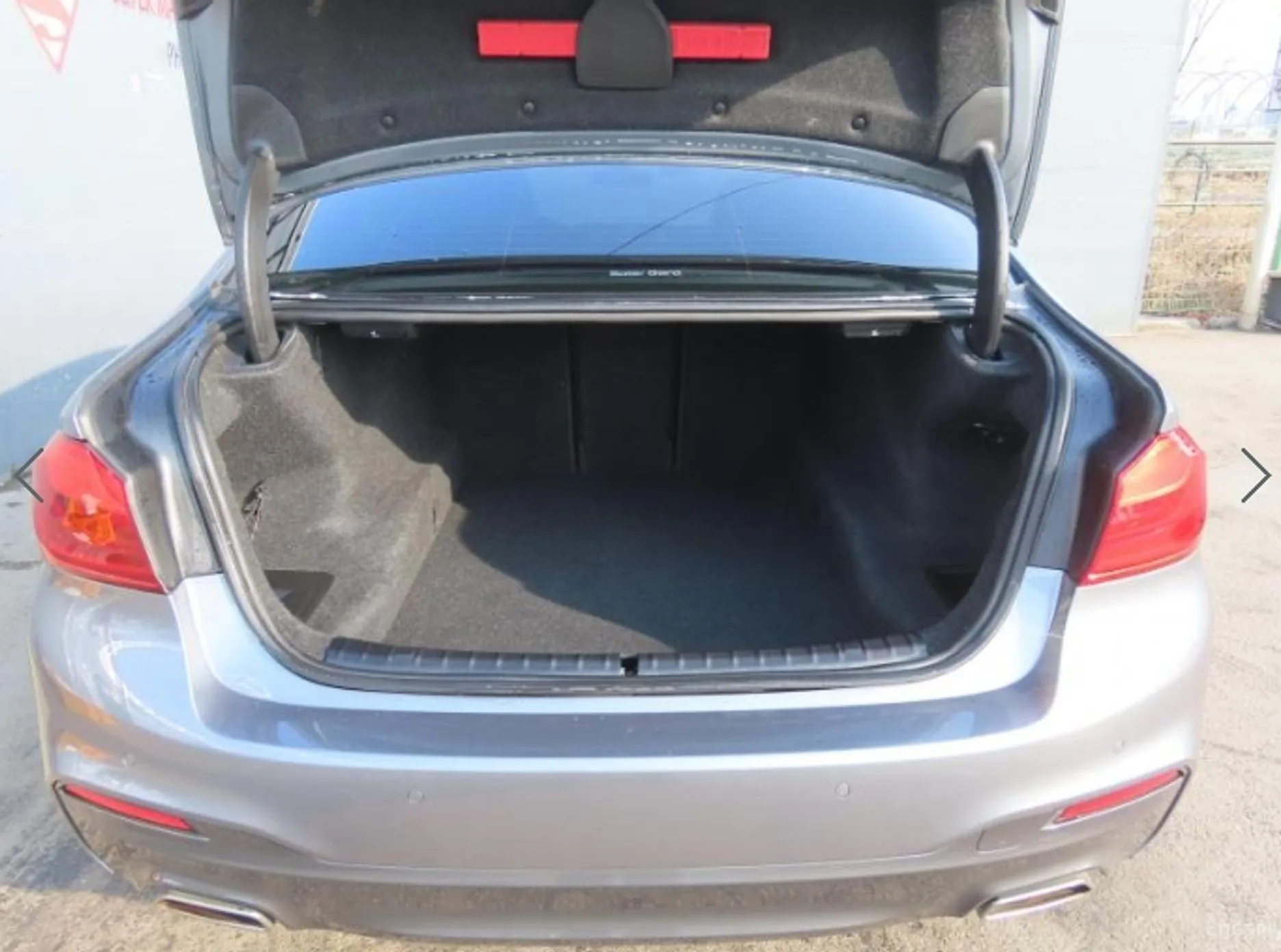 BMW 5 Series (G30) превью 5