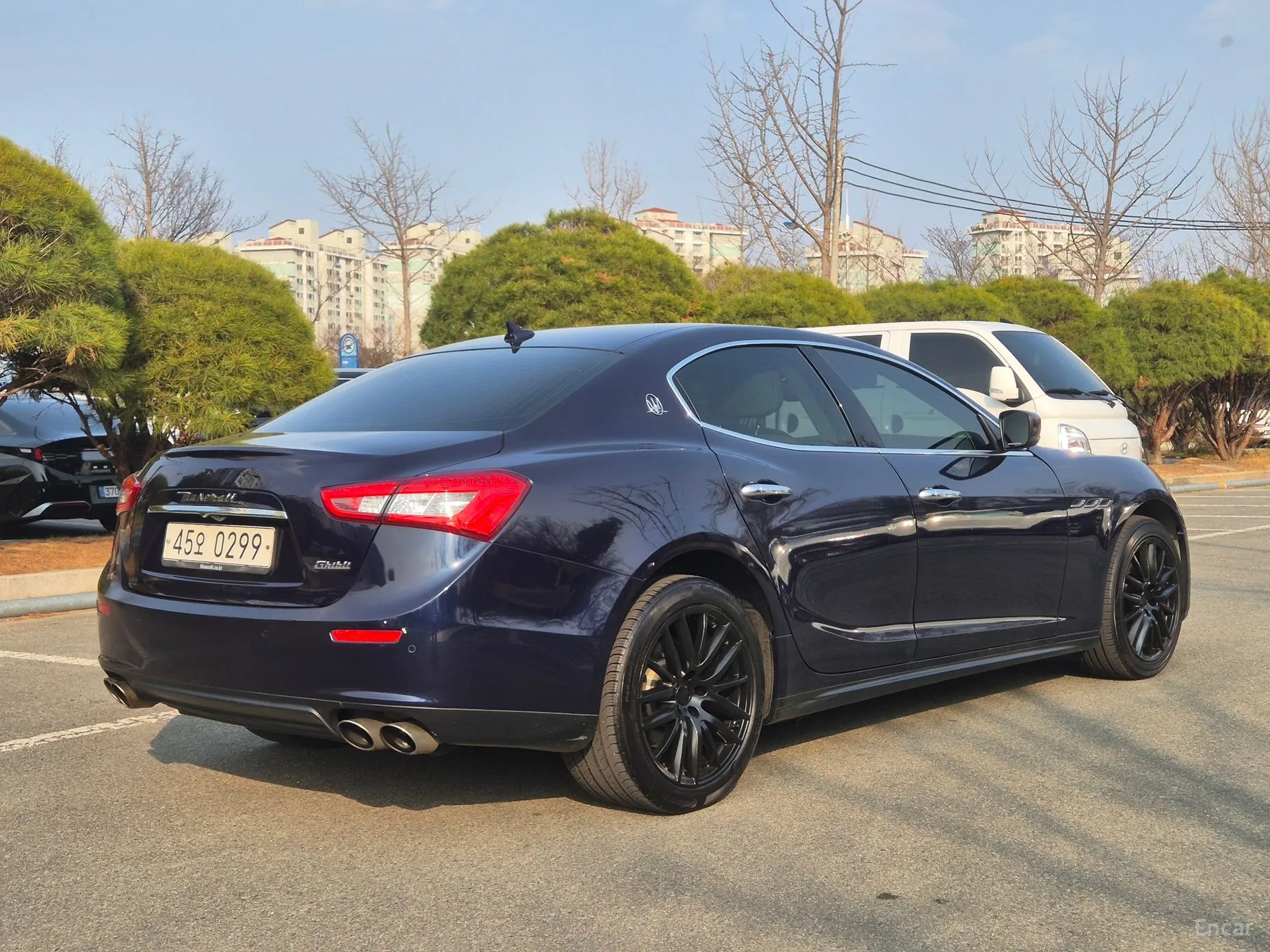 Maserati Ghibli превью 3