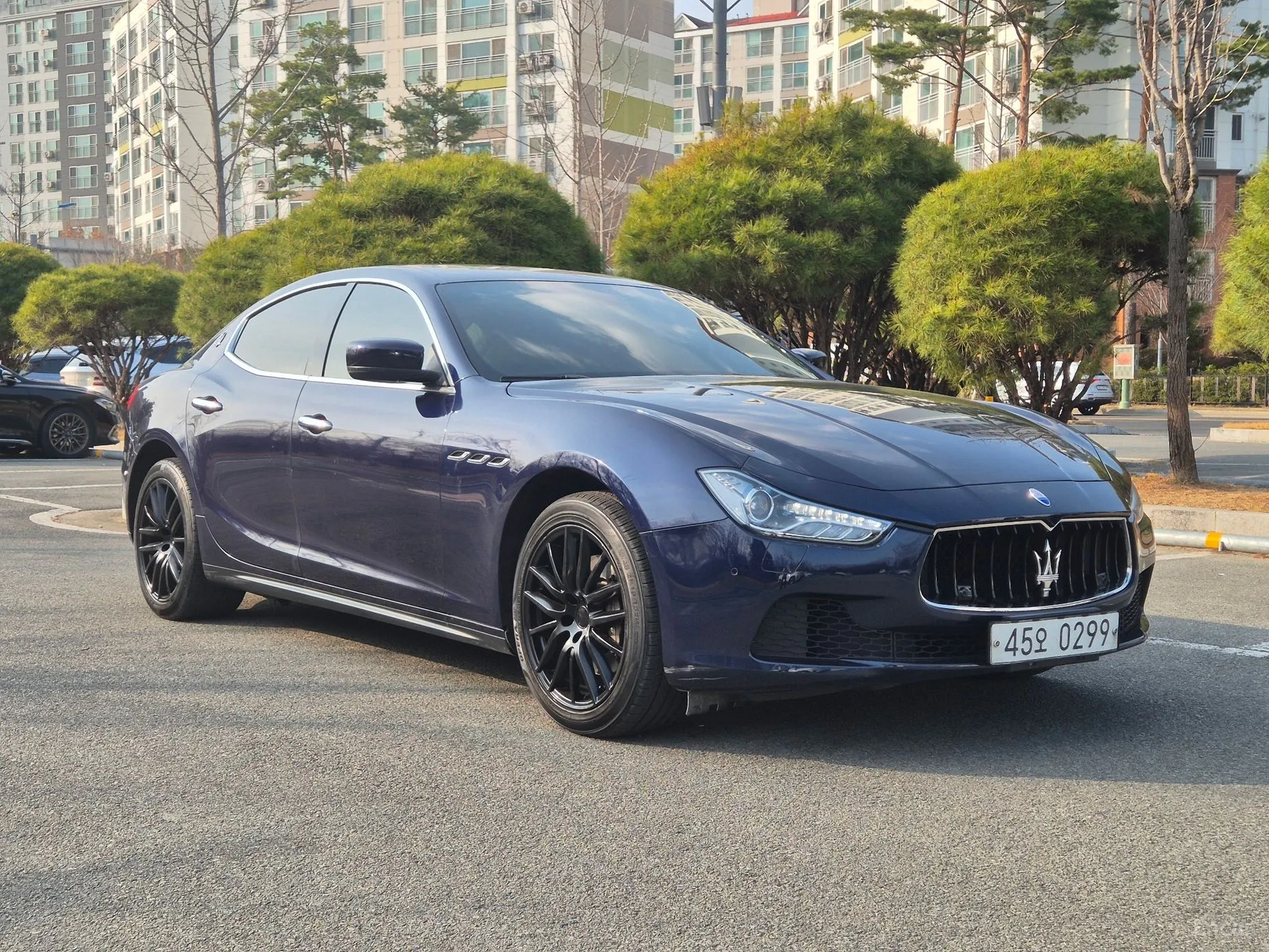 Maserati Ghibli превью 4