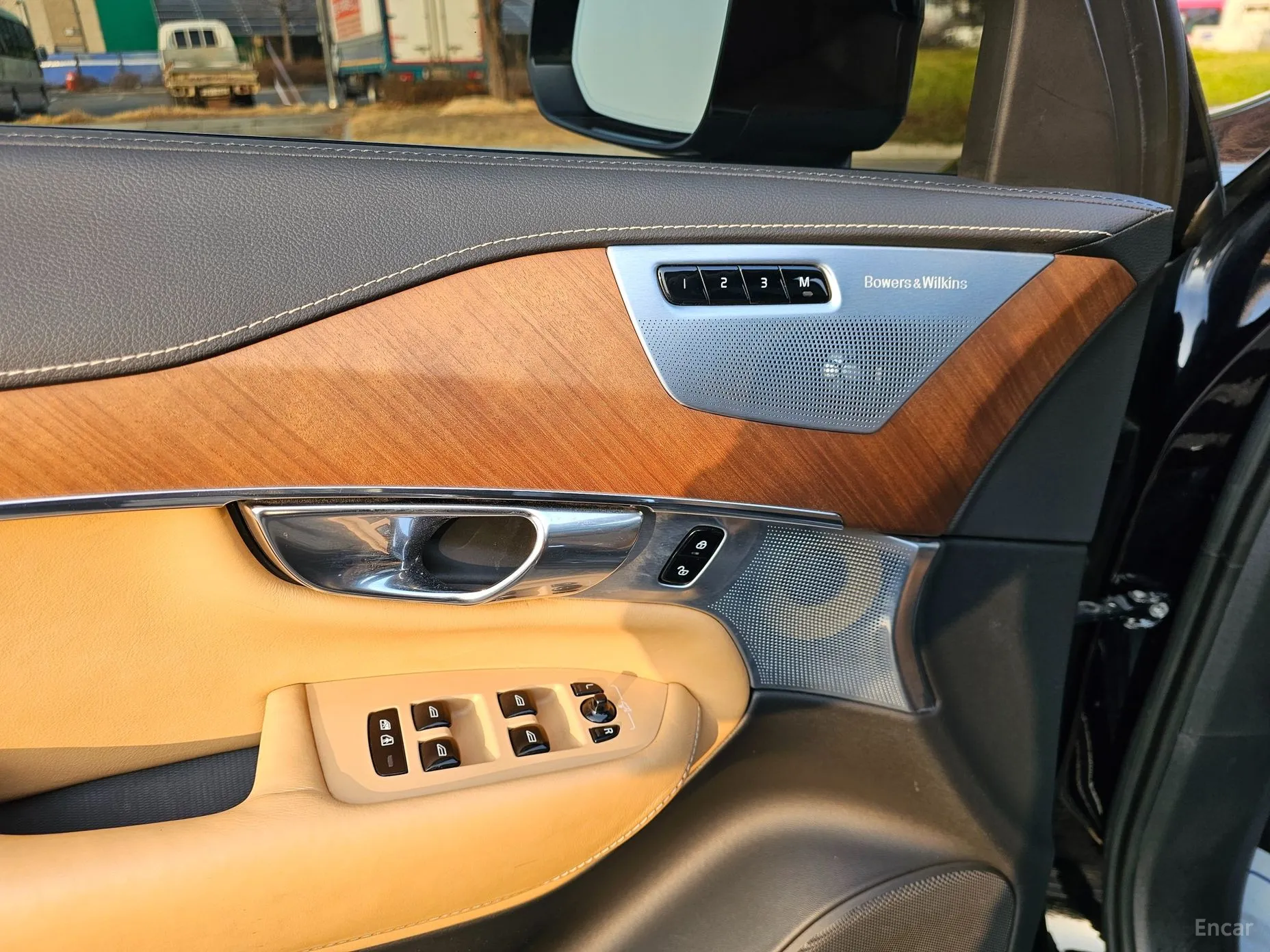 Volvo XC90 Gen 2 превью 14