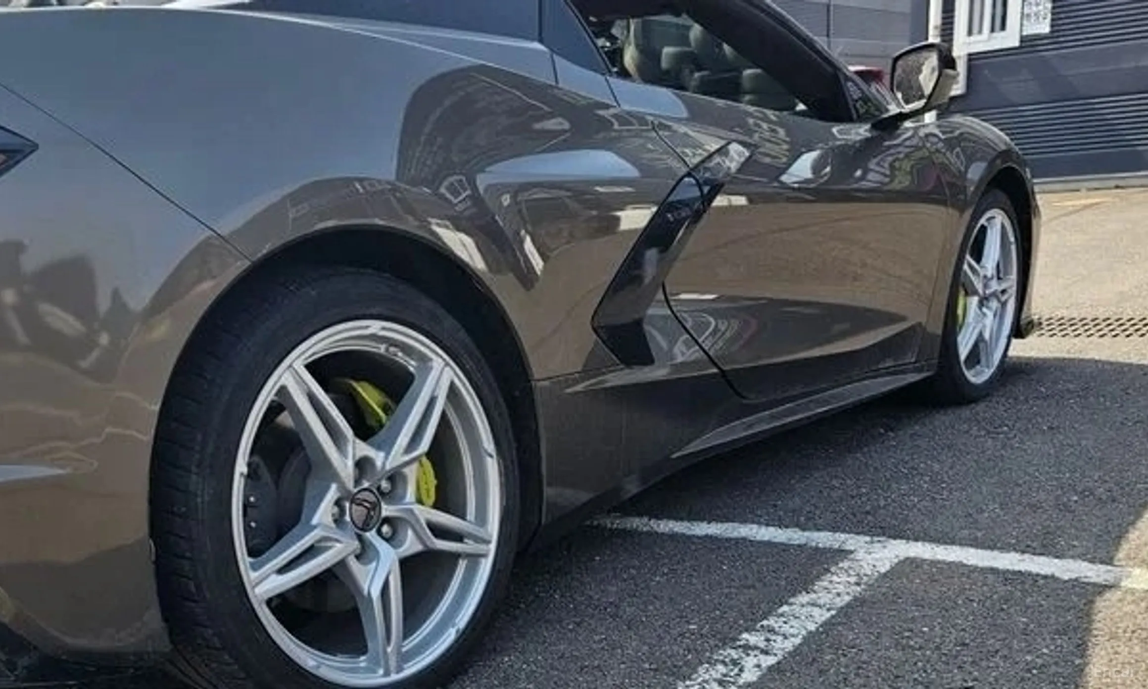 Chevrolet Corvette превью 6
