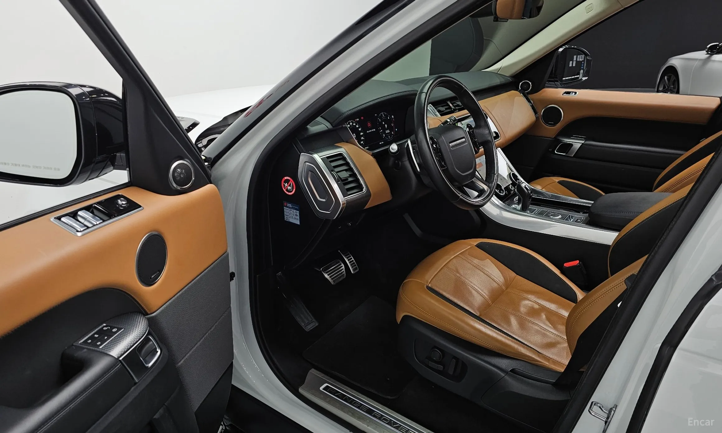 Land Rover Range Rover Sport 2nd Generation превью 11