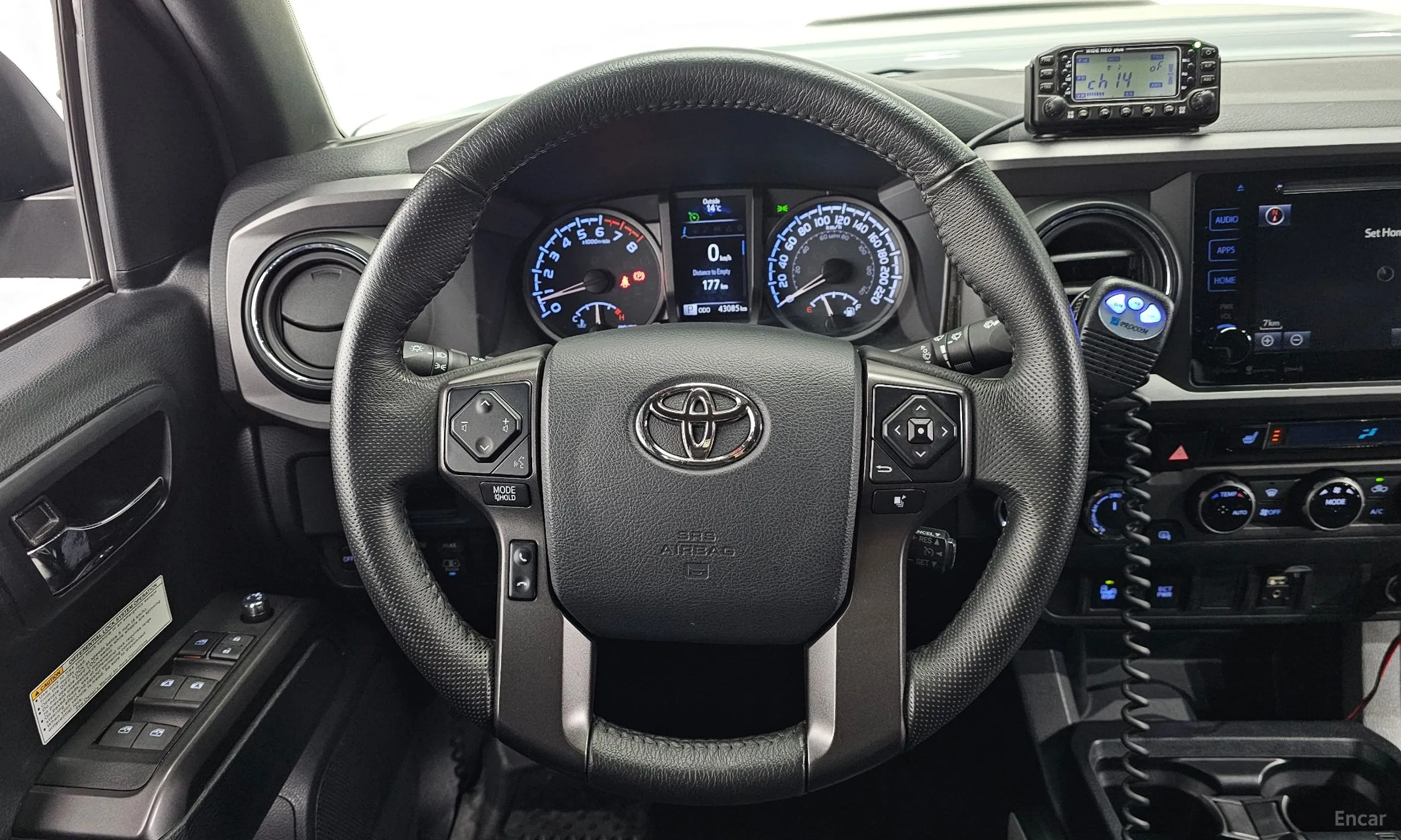 Toyota Tacoma превью 13