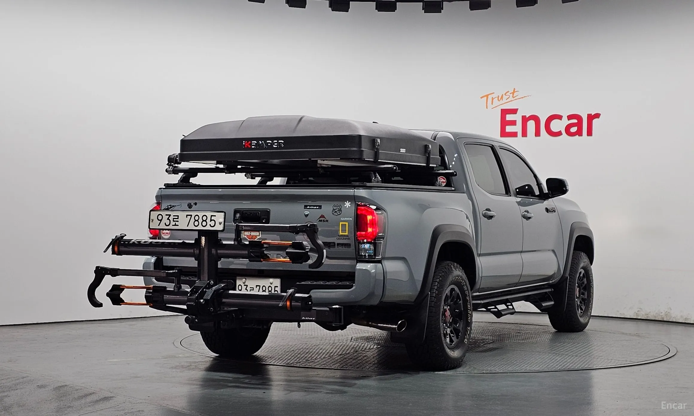 Toyota Tacoma