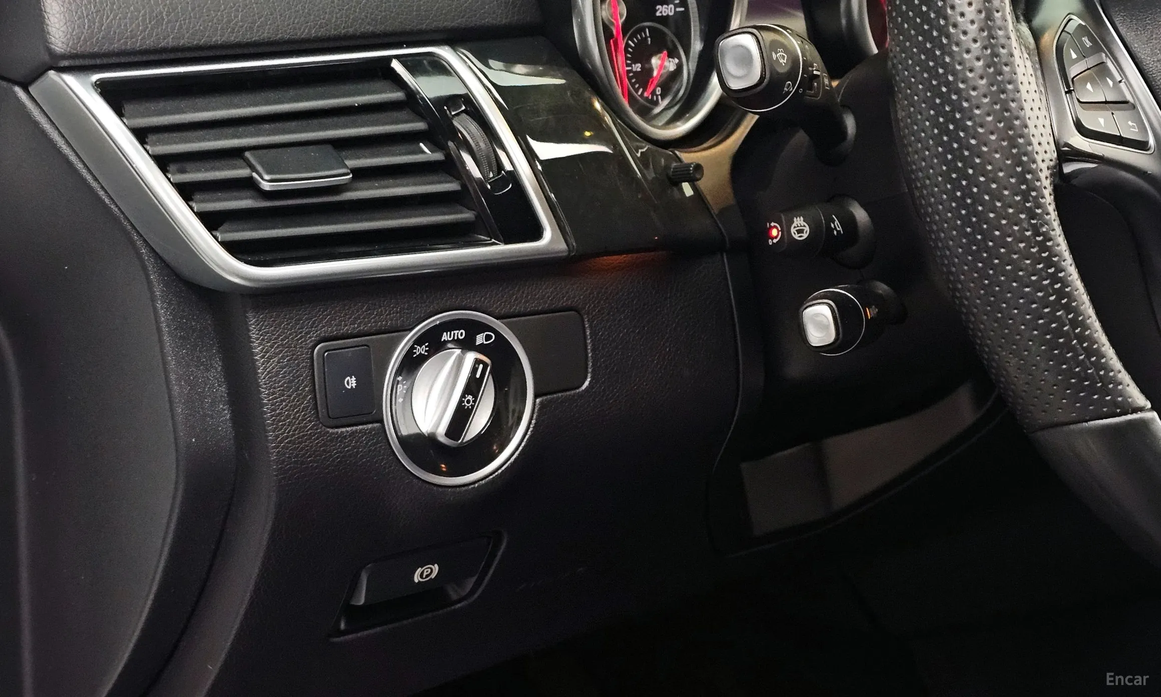 Mercedes Benz GLE-Class W166 превью 16