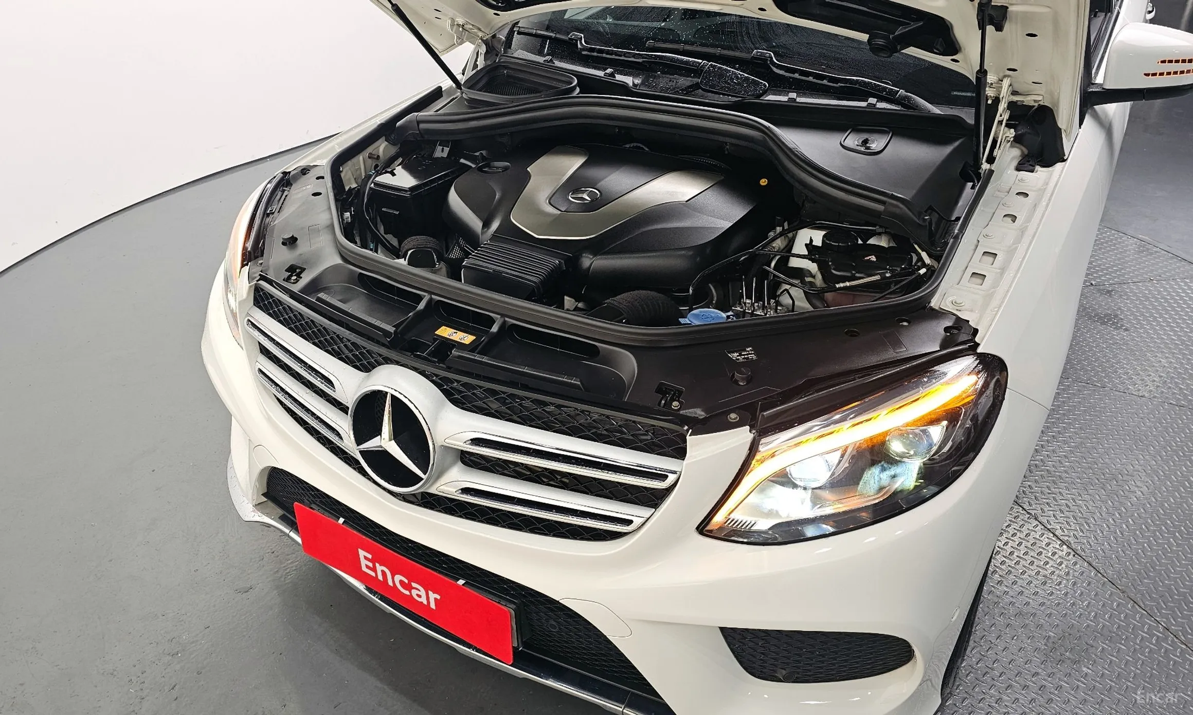 Mercedes Benz GLE-Class W166 превью 6