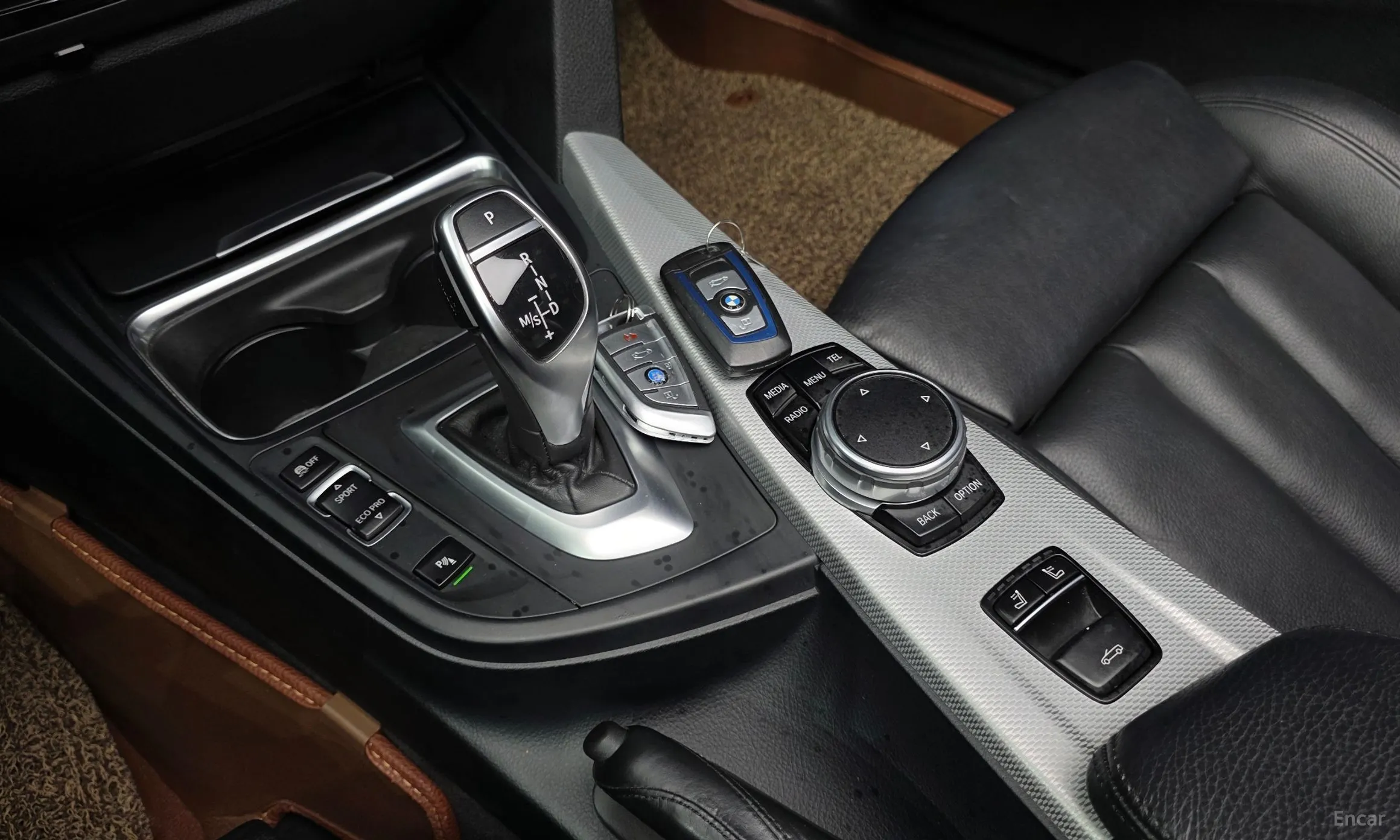 BMW Series 4 (F32) превью 9