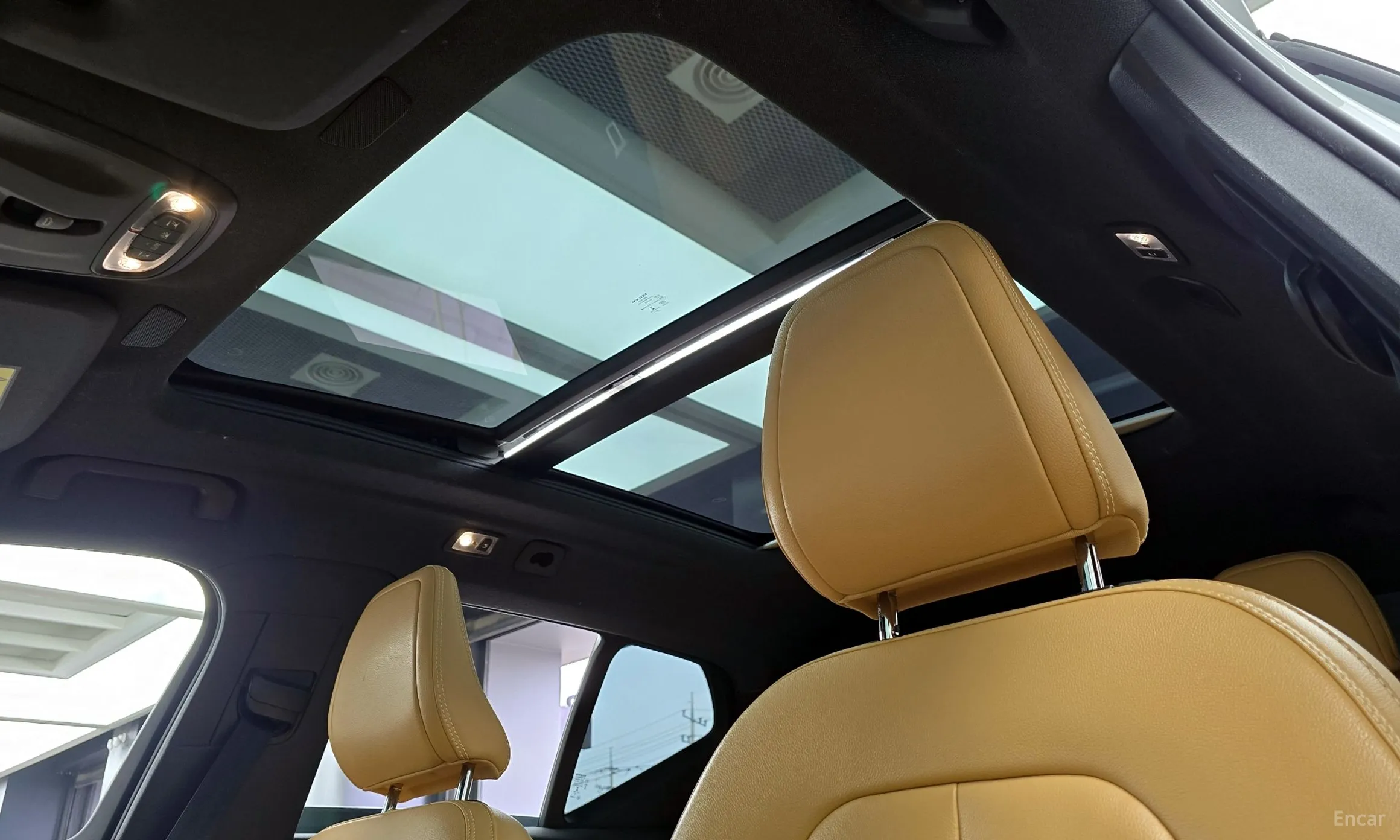 Volvo XC40 превью 17