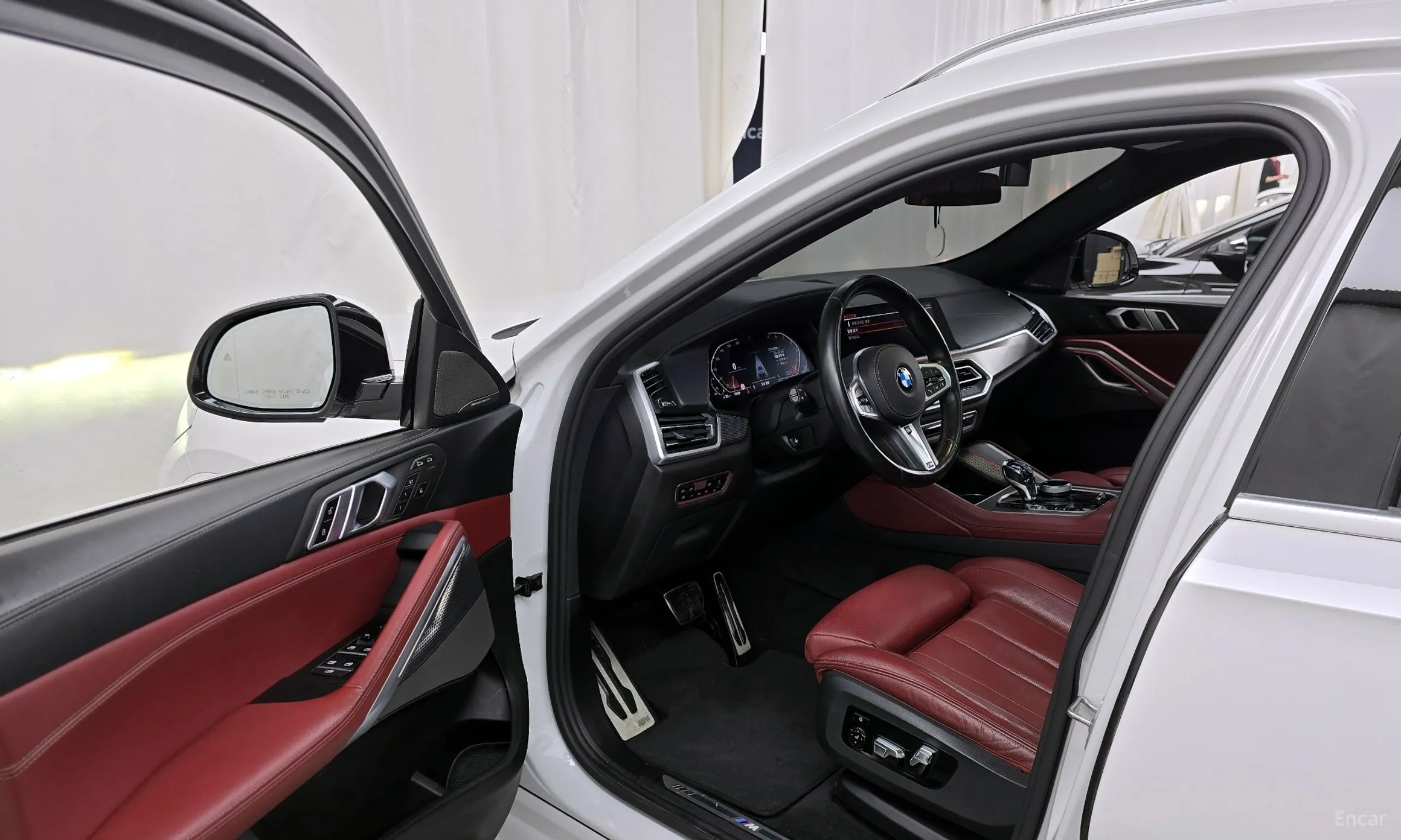 BMW X6 (G06) превью 10