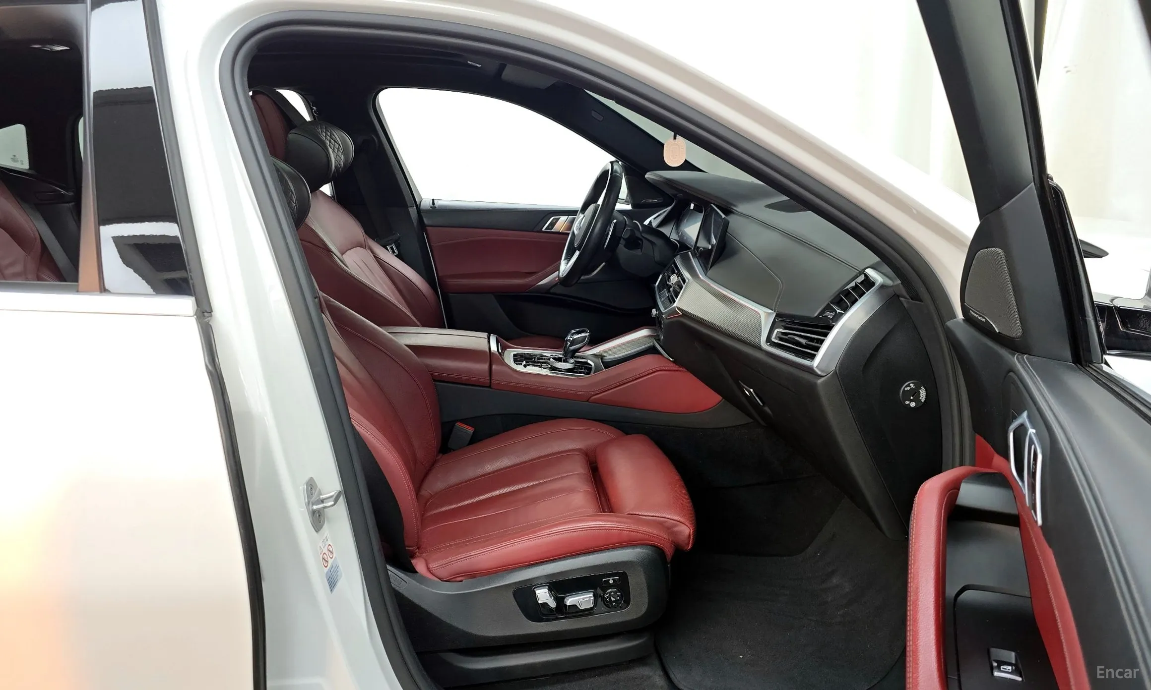 BMW X6 (G06) превью 11