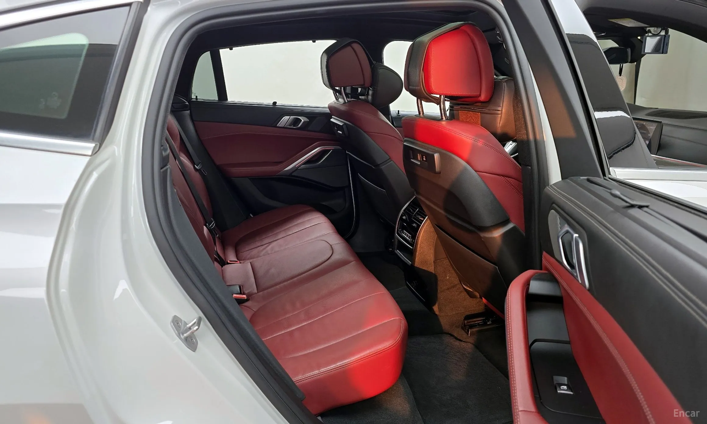 BMW X6 (G06) превью 12