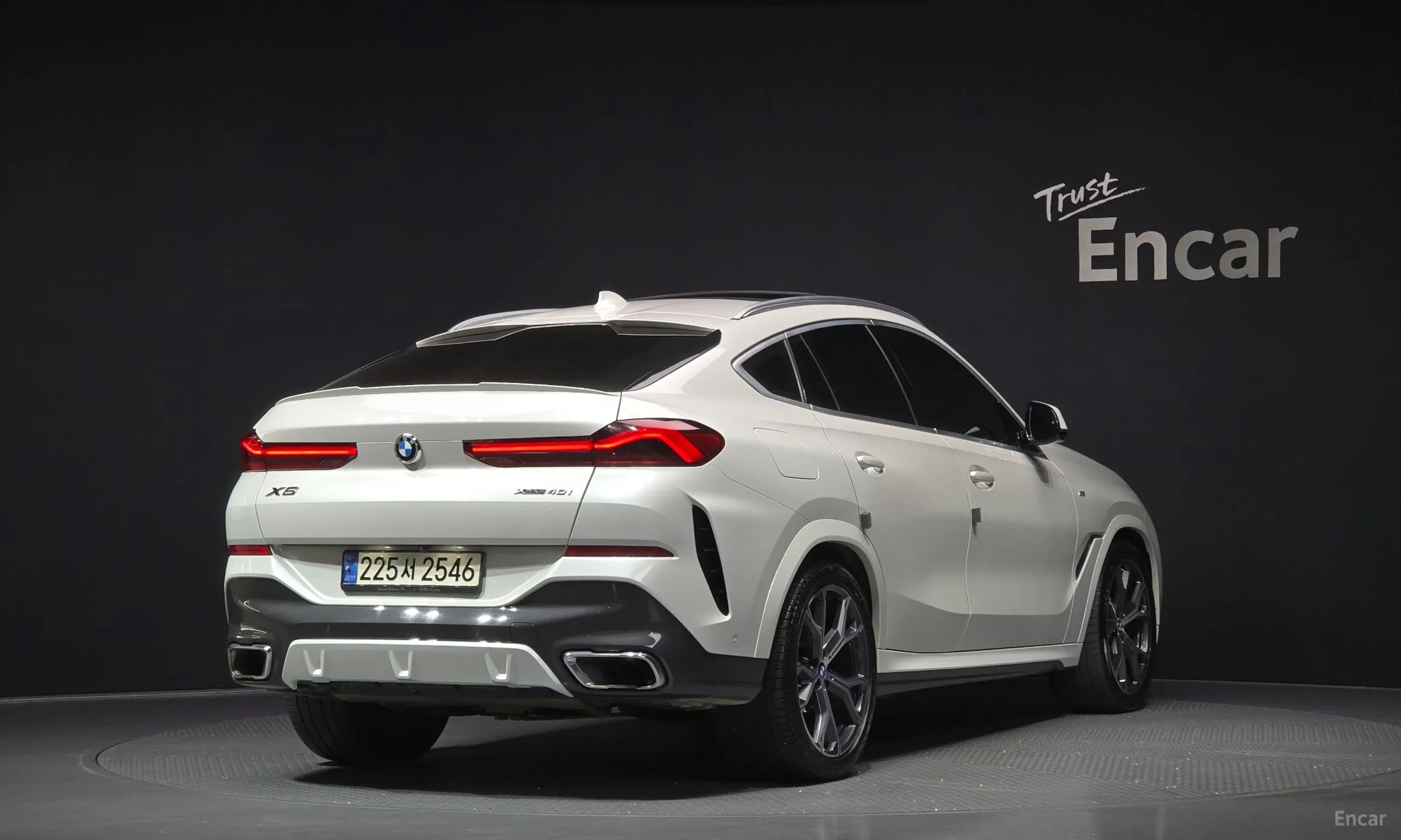 BMW X6 (G06)