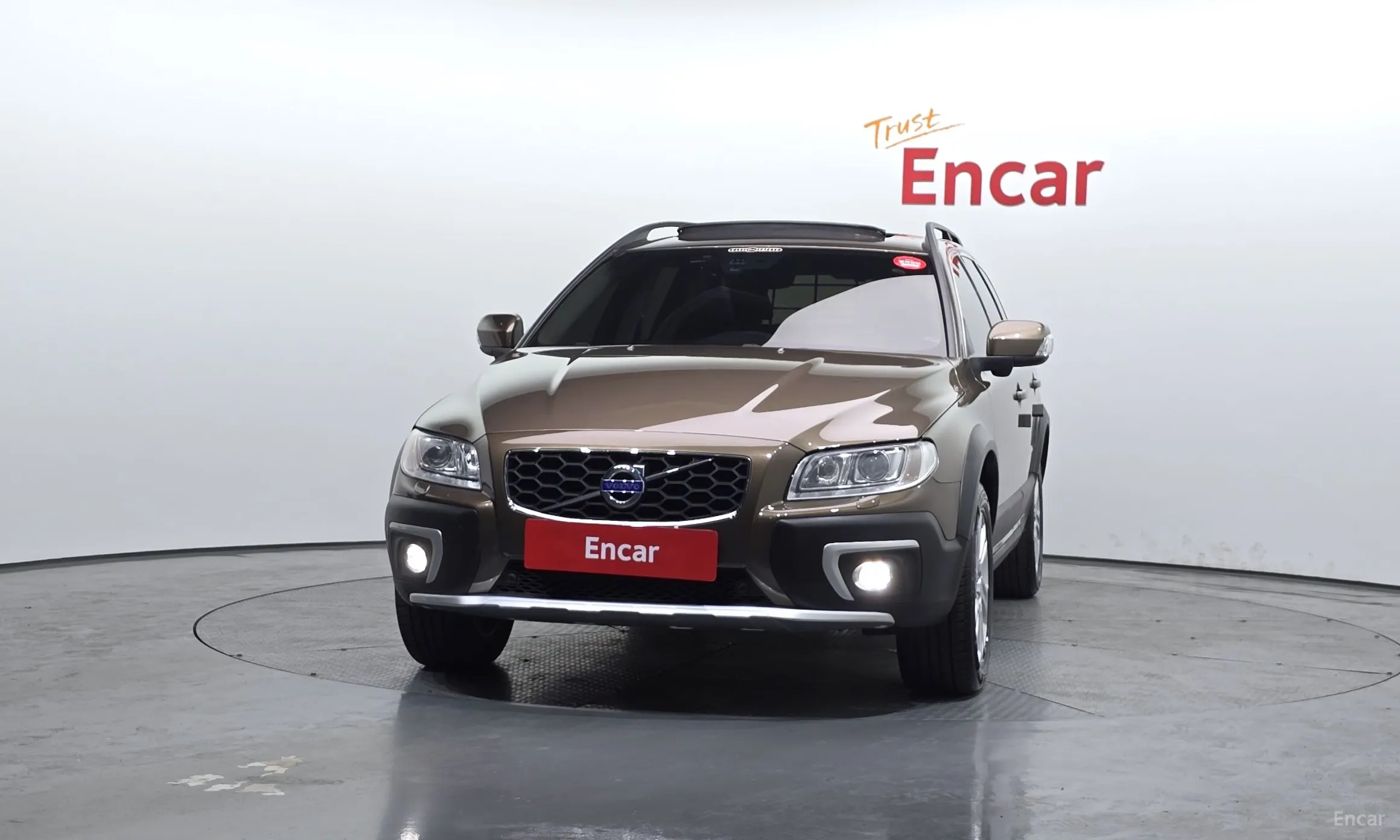 Volvo XC70 превью 3