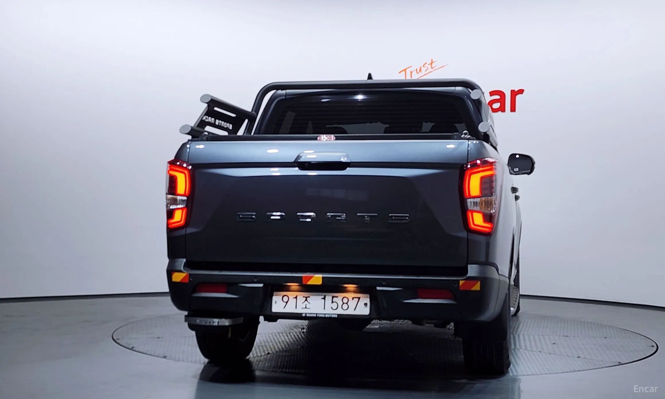 KG Mobility (SsangYong) Rexton Sports превью 4