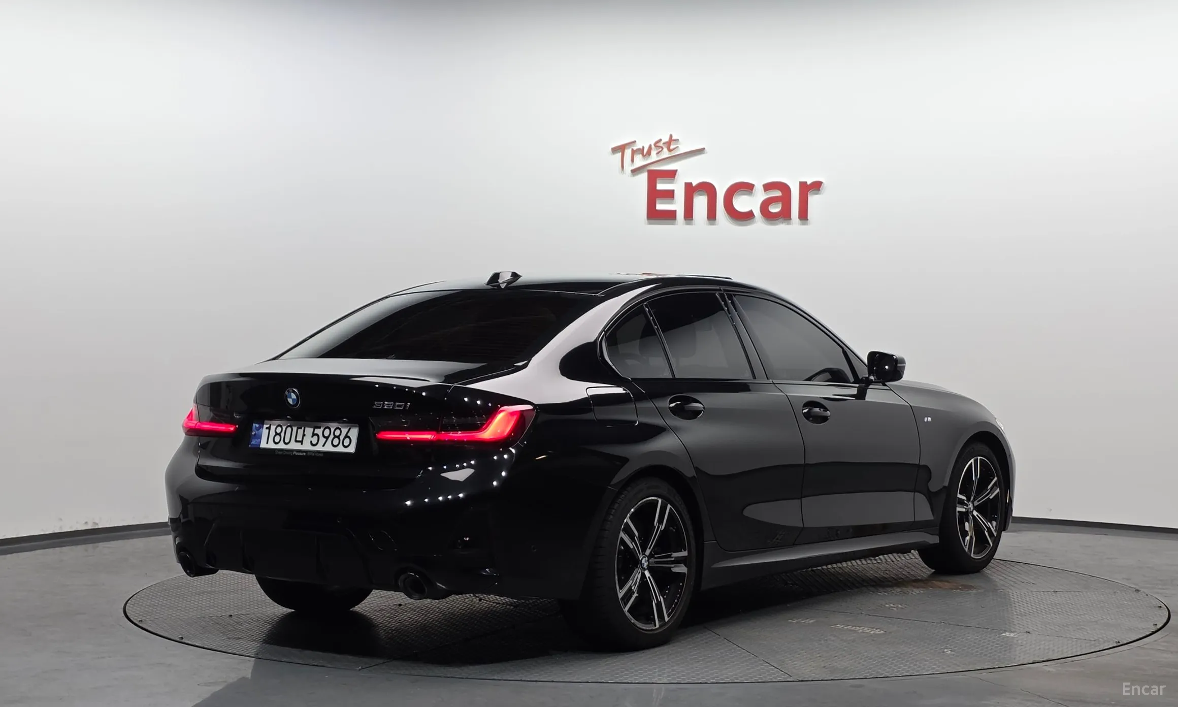 BMW 3 Series (G20) превью 2